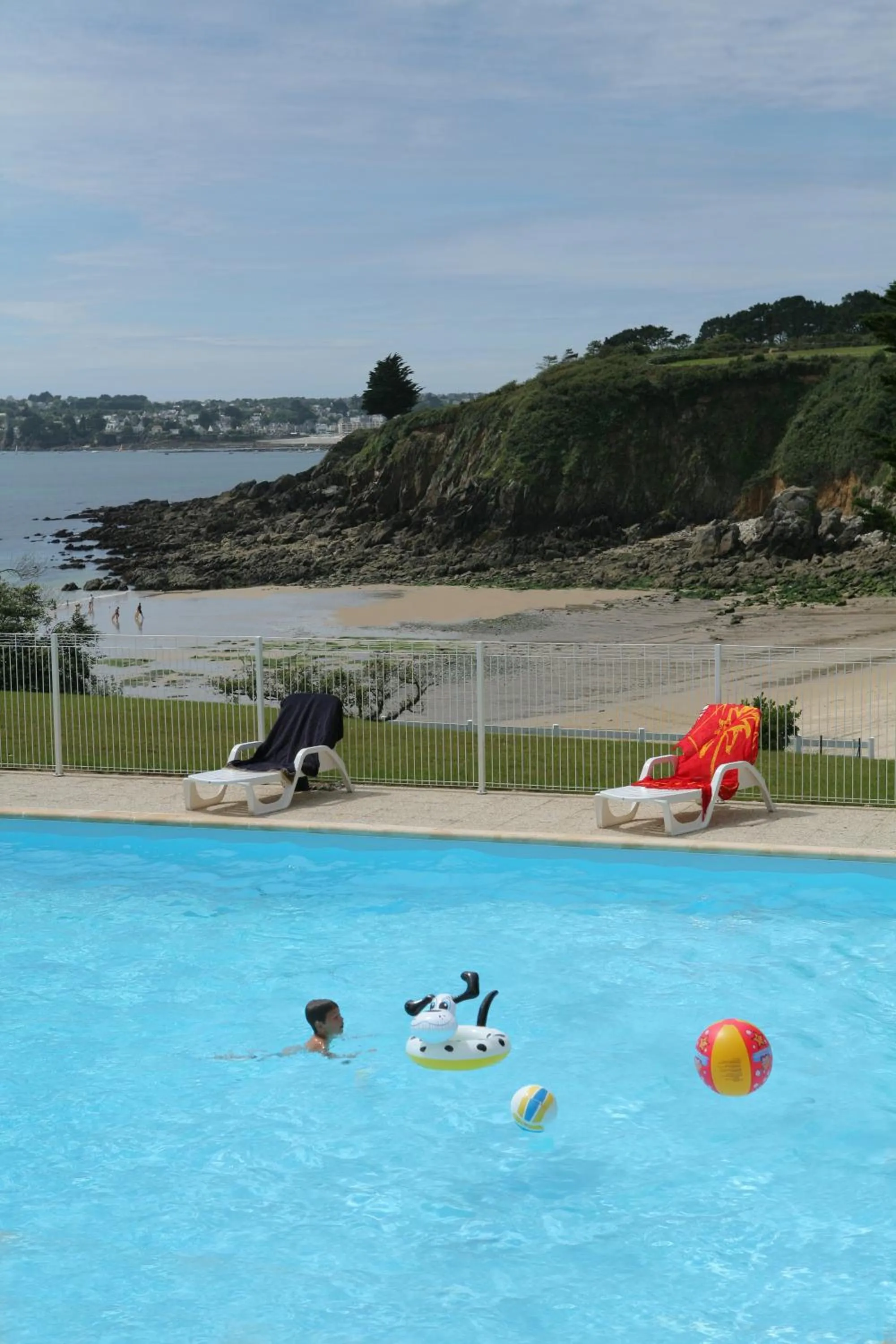 Swimming pool in Résidence Néméa Iroise Armorique