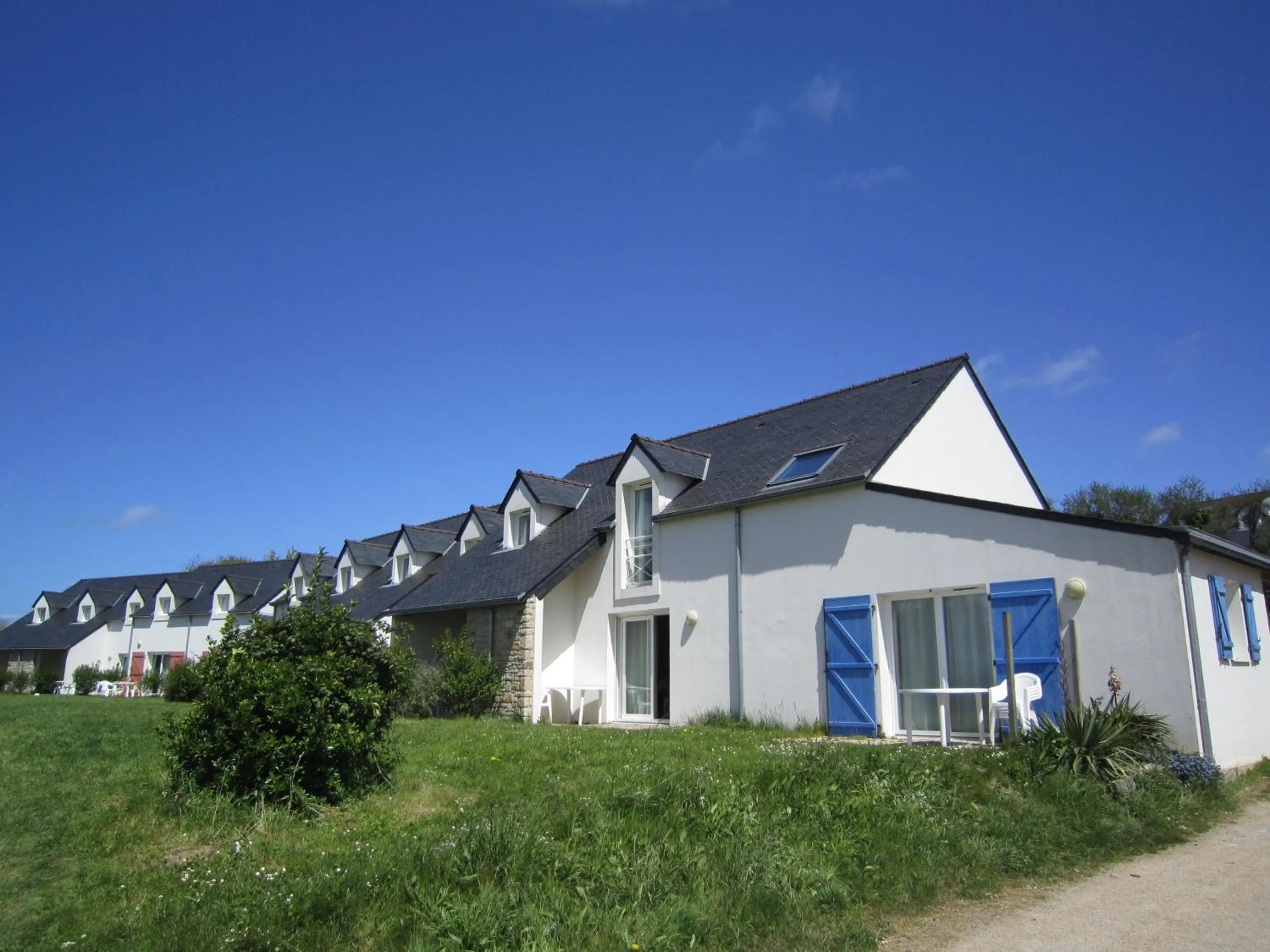 Facade/entrance in Résidence Néméa Iroise Armorique