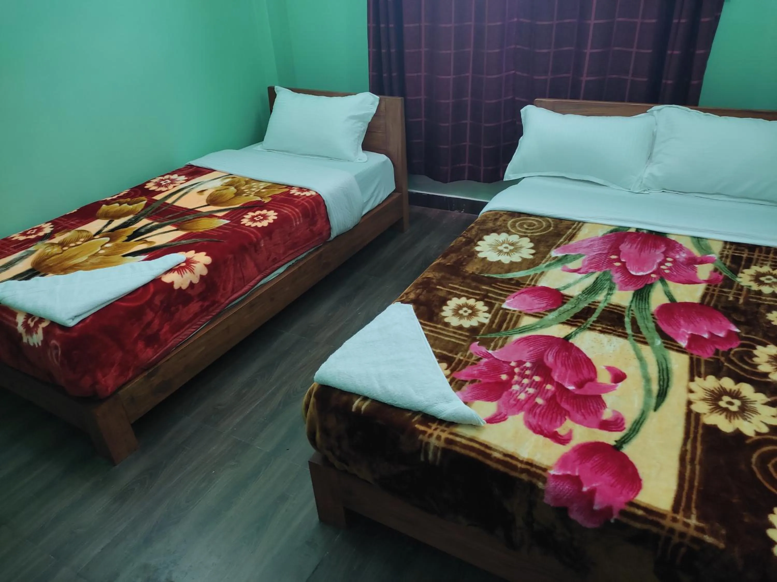 Bedroom, Bed in Harry Guest House & Restaurant