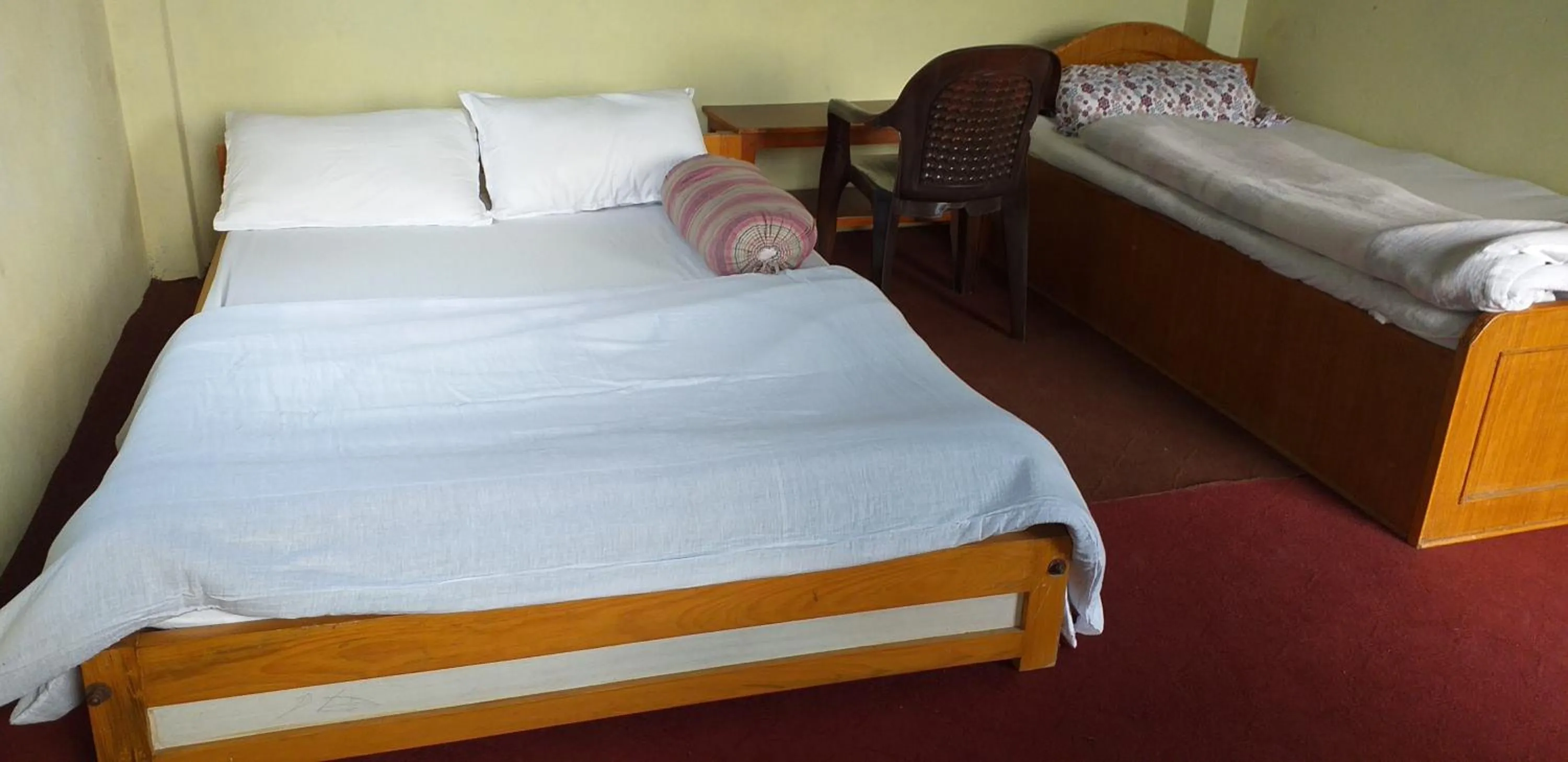 Bed in Gorgeous Village Guest House