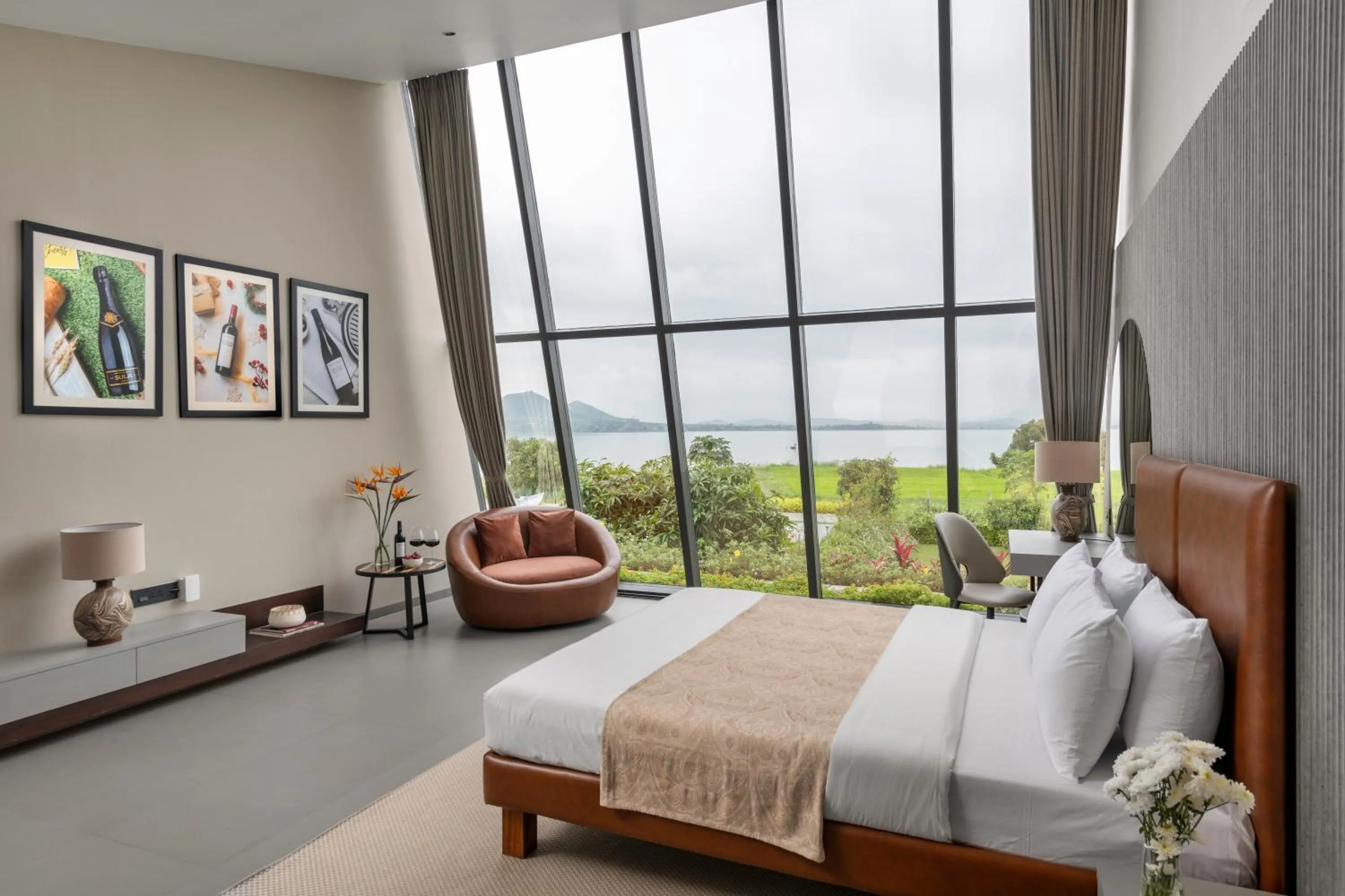 Bedroom, Bed in Beyond by Sula