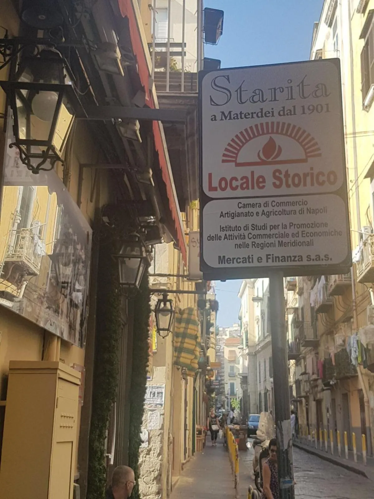 Restaurant/places to eat in STARITA BED & PIZZA