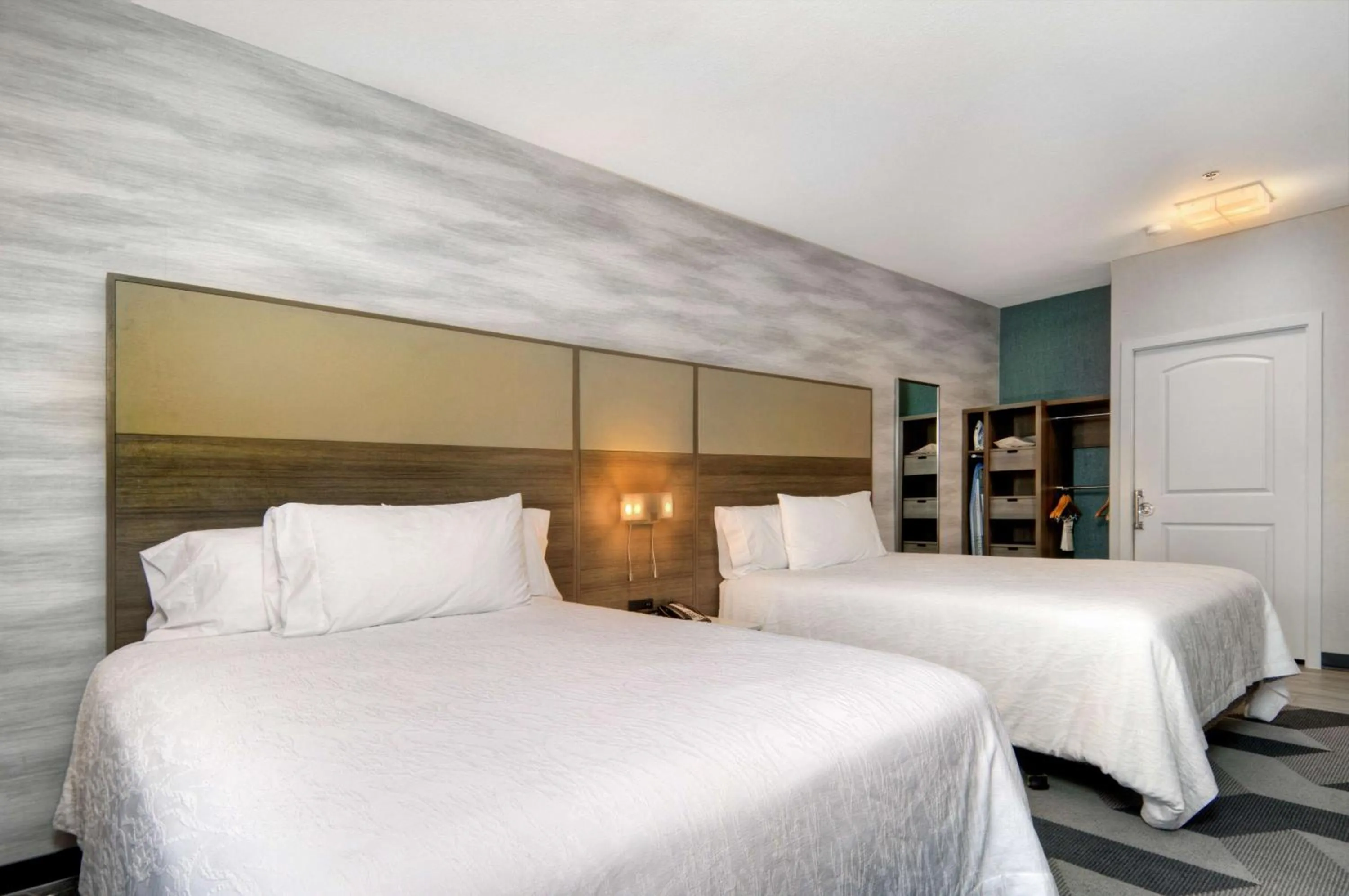 Bed in Hilton Garden Inn Livermore