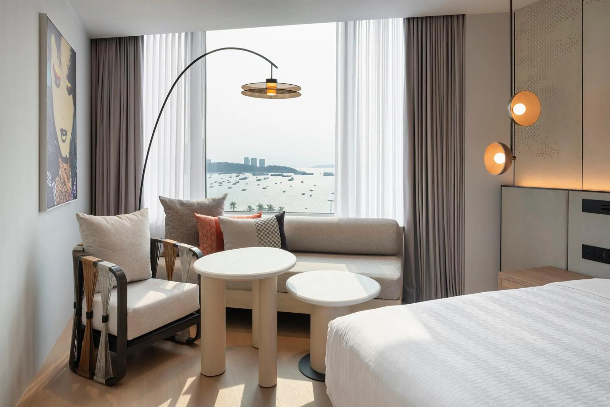 Bedroom, Bed in Hard Rock Hotel Pattaya