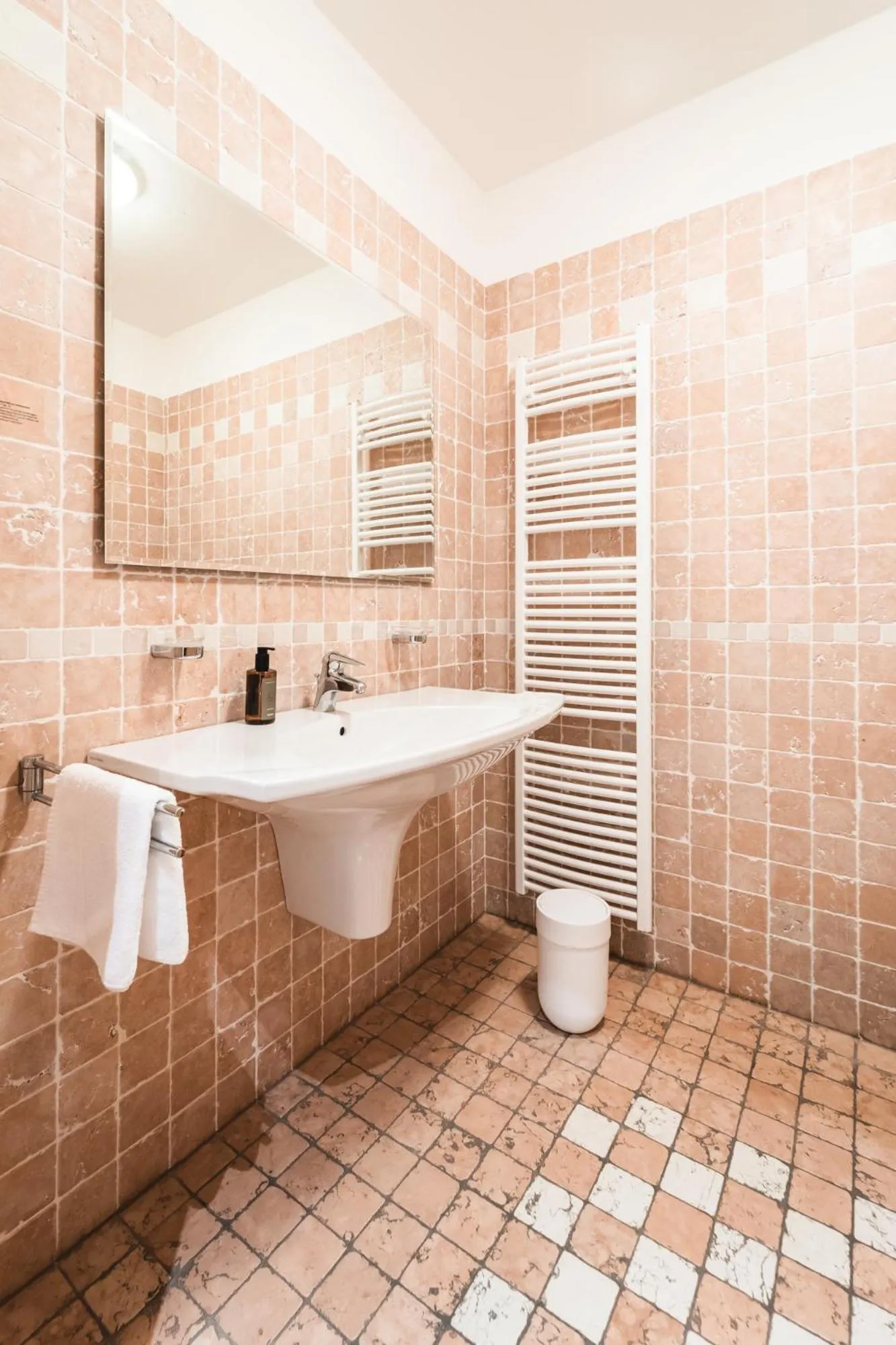 Bathroom in Naturhotel Leitlhof