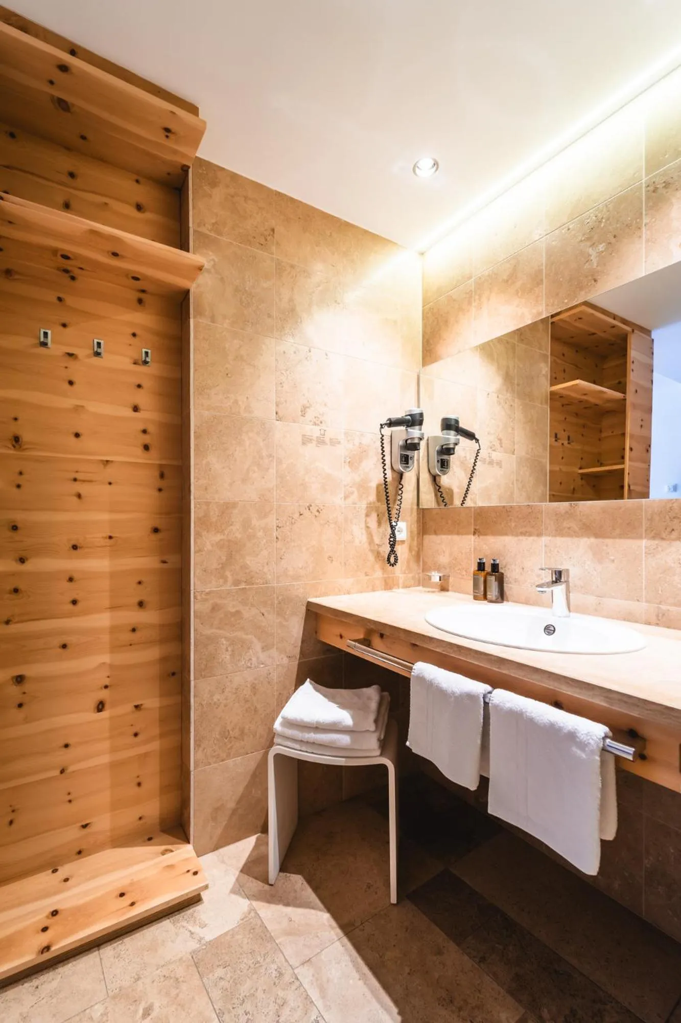 Bathroom in Naturhotel Leitlhof