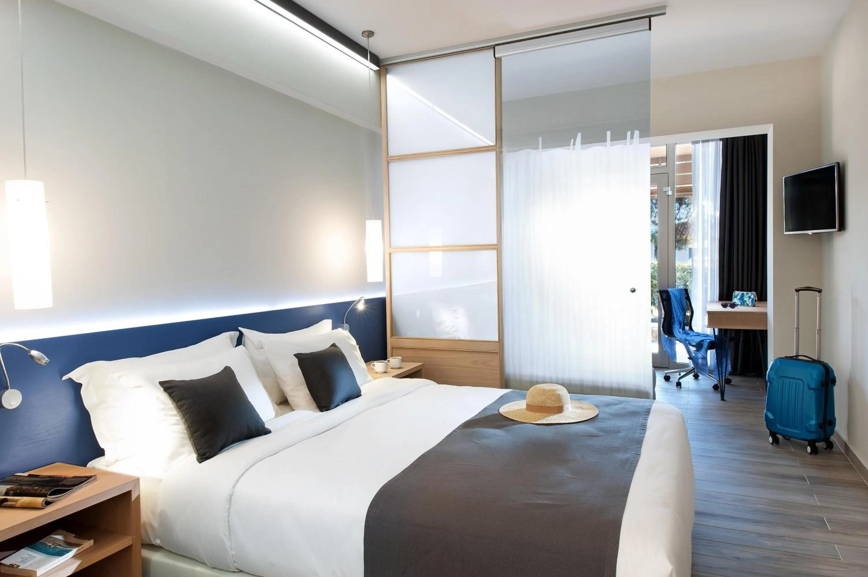 Photo of the whole room in Blue Dolphin Hotel