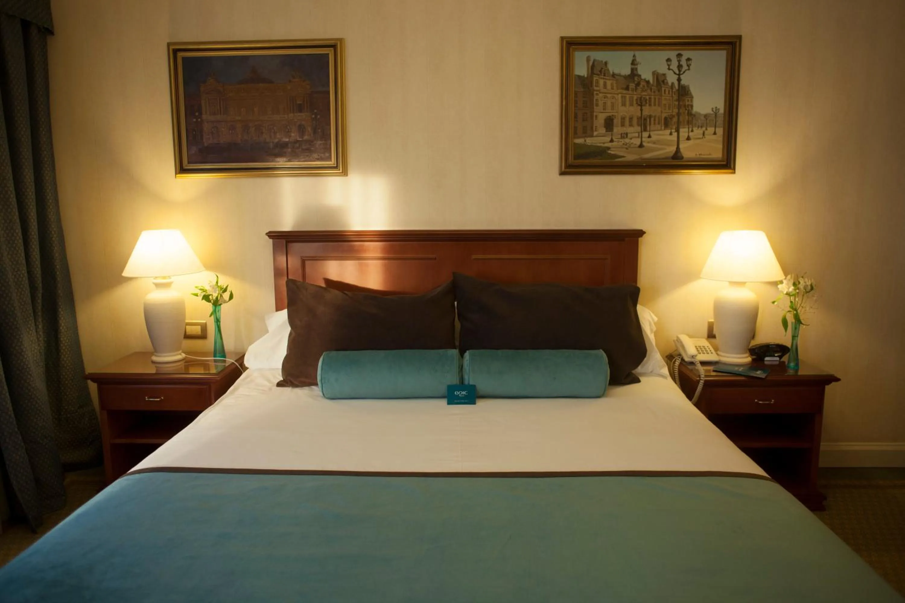 Photo of the whole room, Bed in Epic Hotel Villa Mercedes