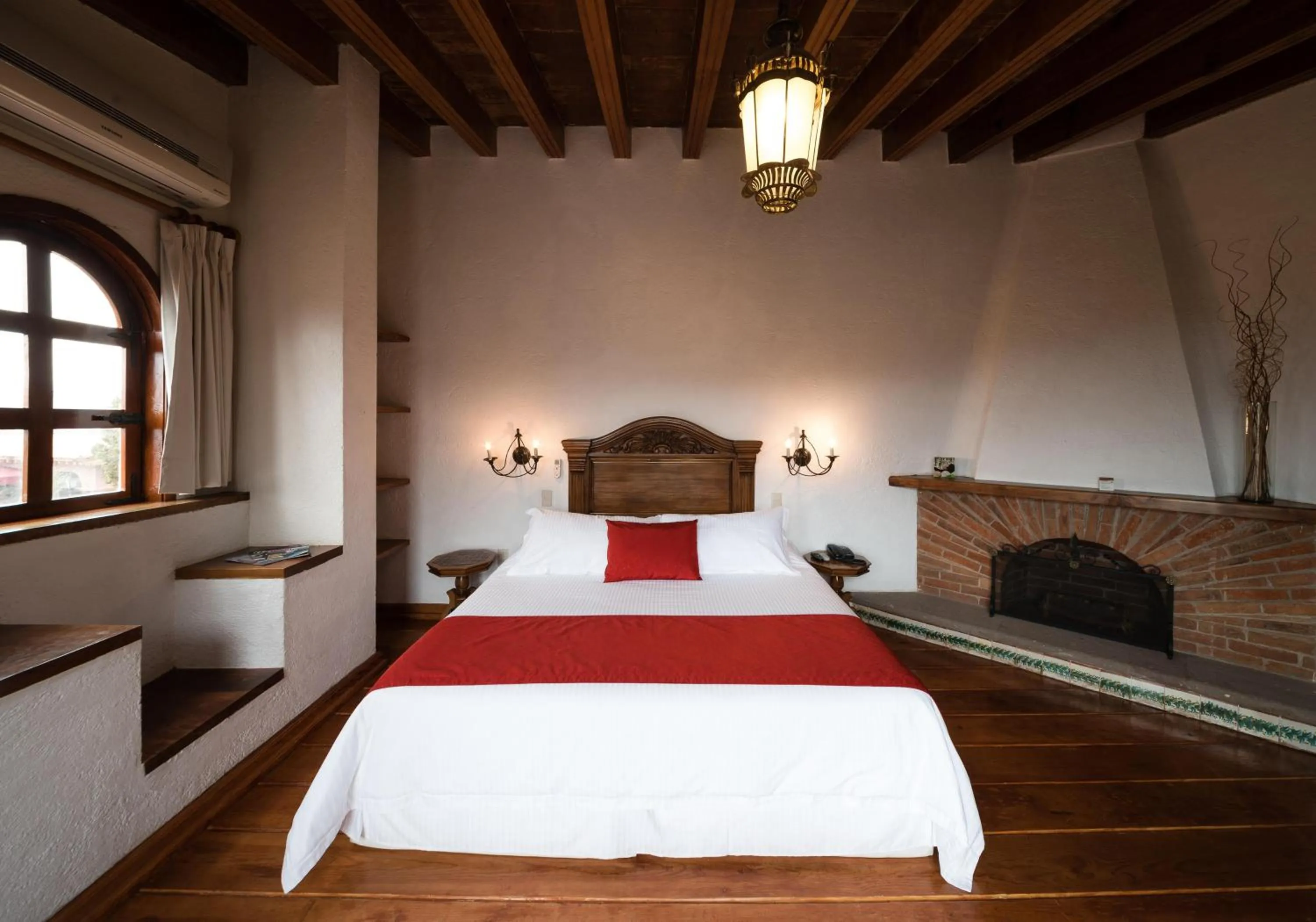 Photo of the whole room in Mision Grand Casa Colorada