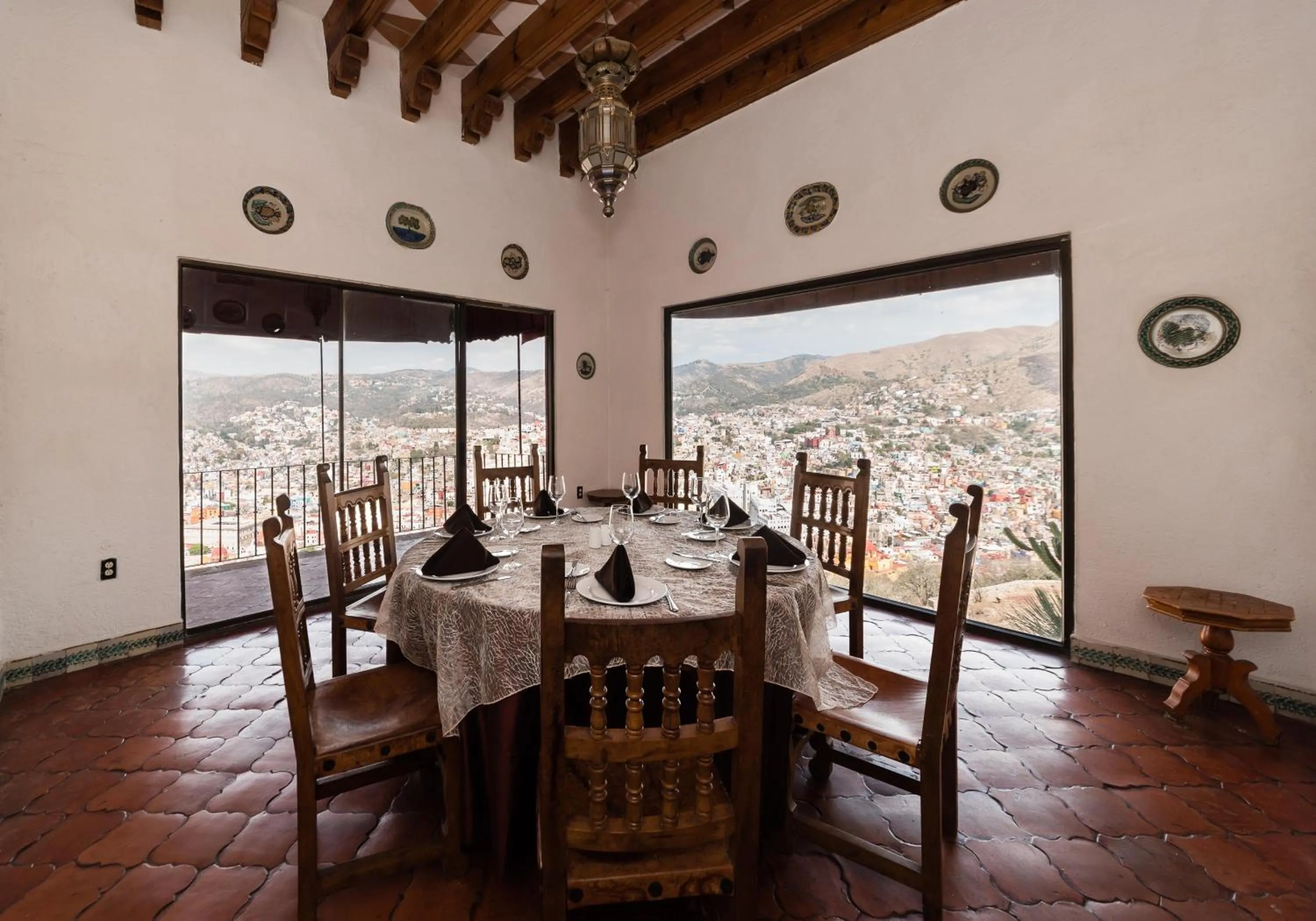 Restaurant/Places to Eat in Mision Grand Casa Colorada