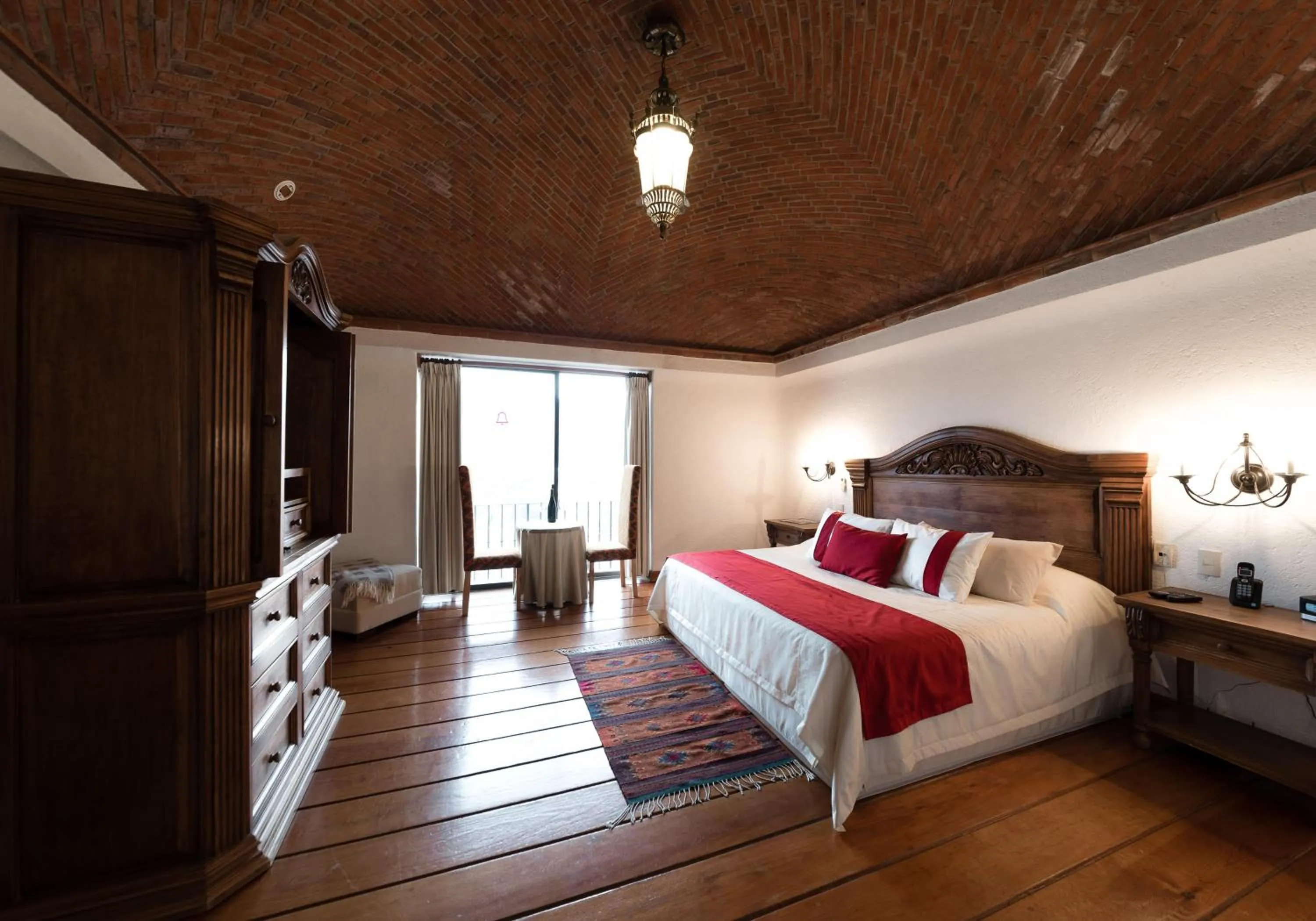 Photo of the whole room in Mision Grand Casa Colorada