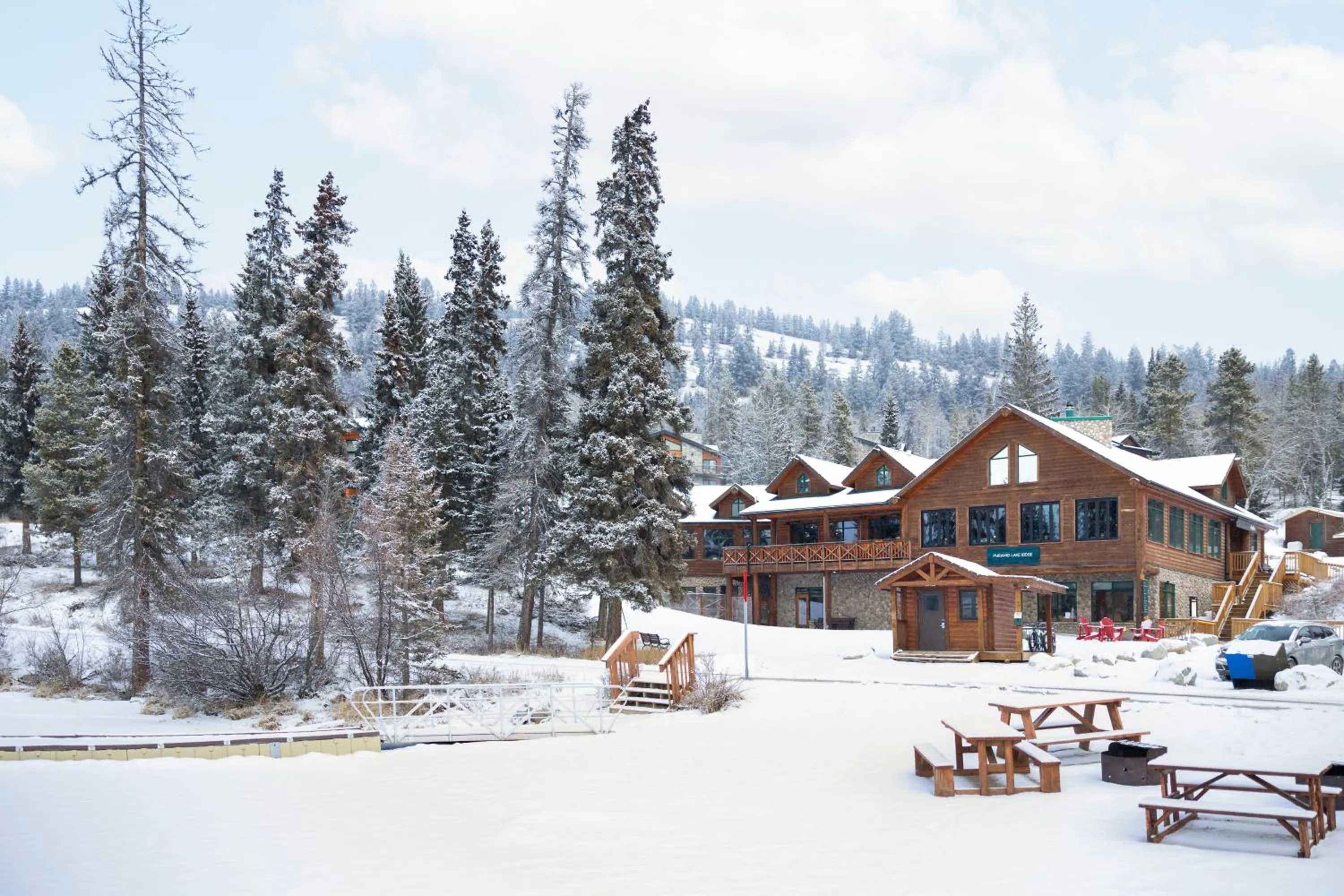 Property building in Pyramid Lake Lodge