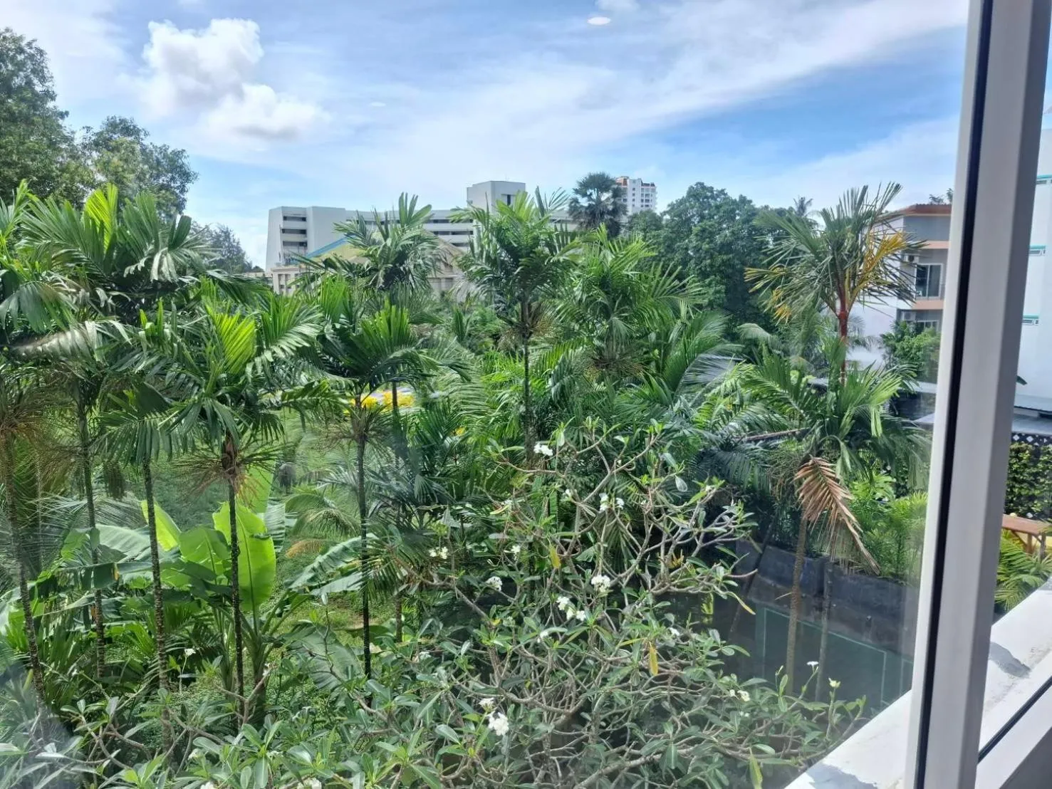 Karon Living Room - SHA Plus