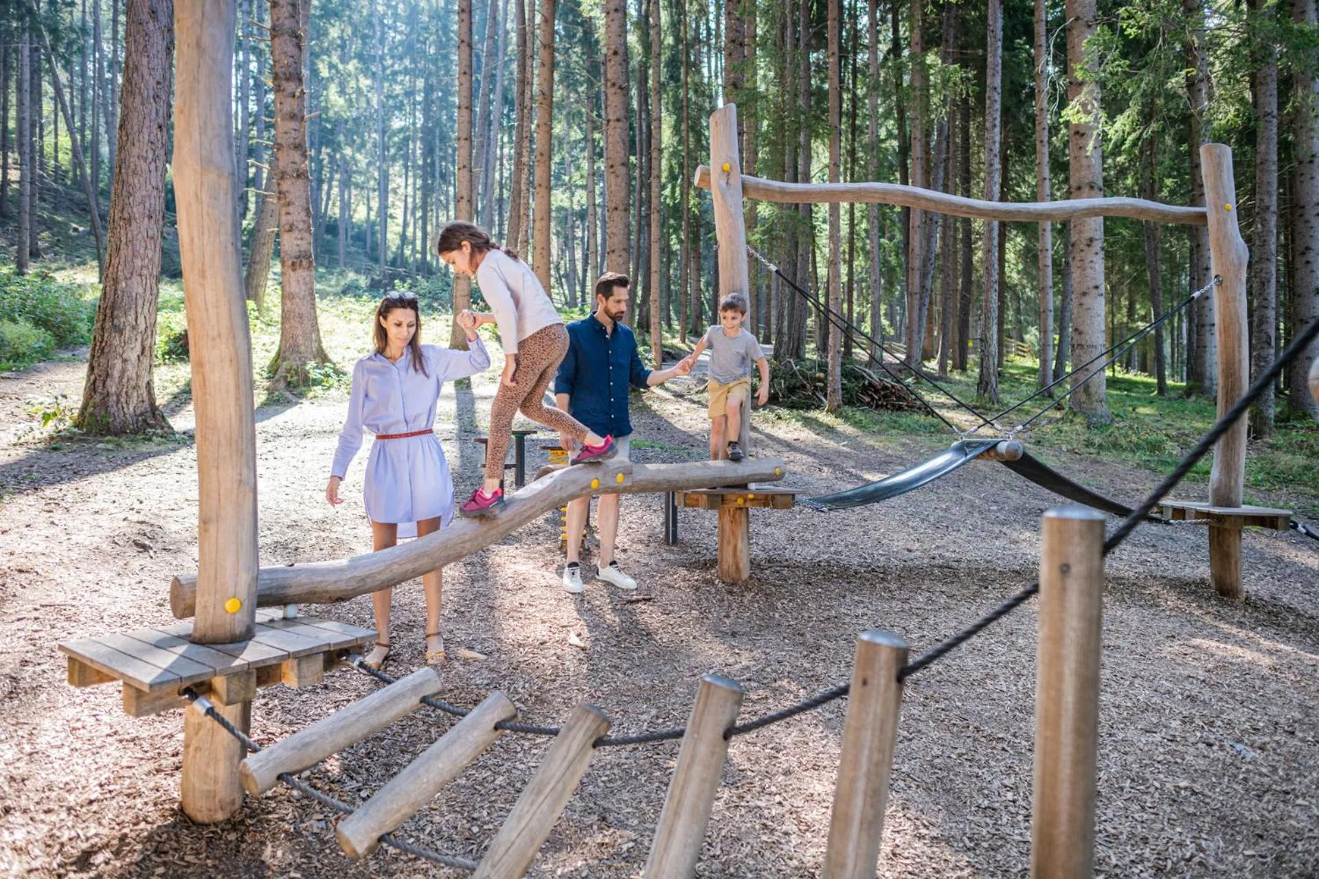 Hiking in Hotel Fameli