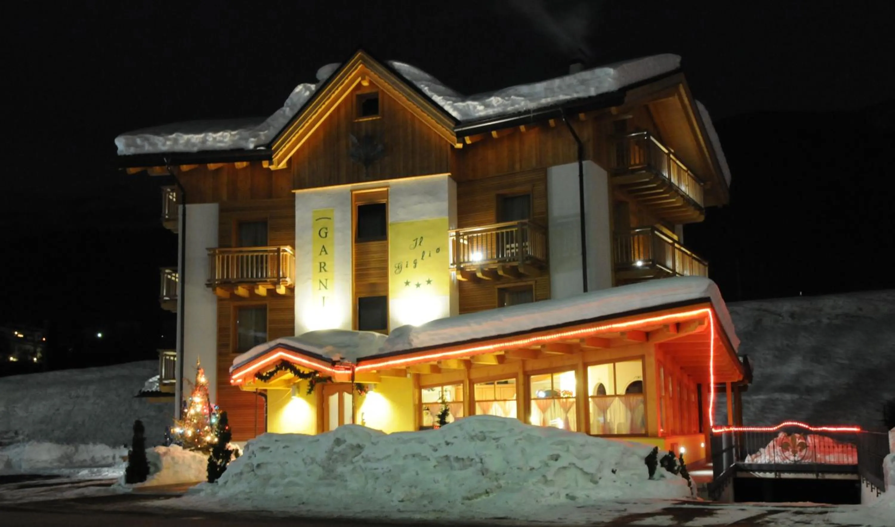 Property building in Residence Garnì Il Giglio