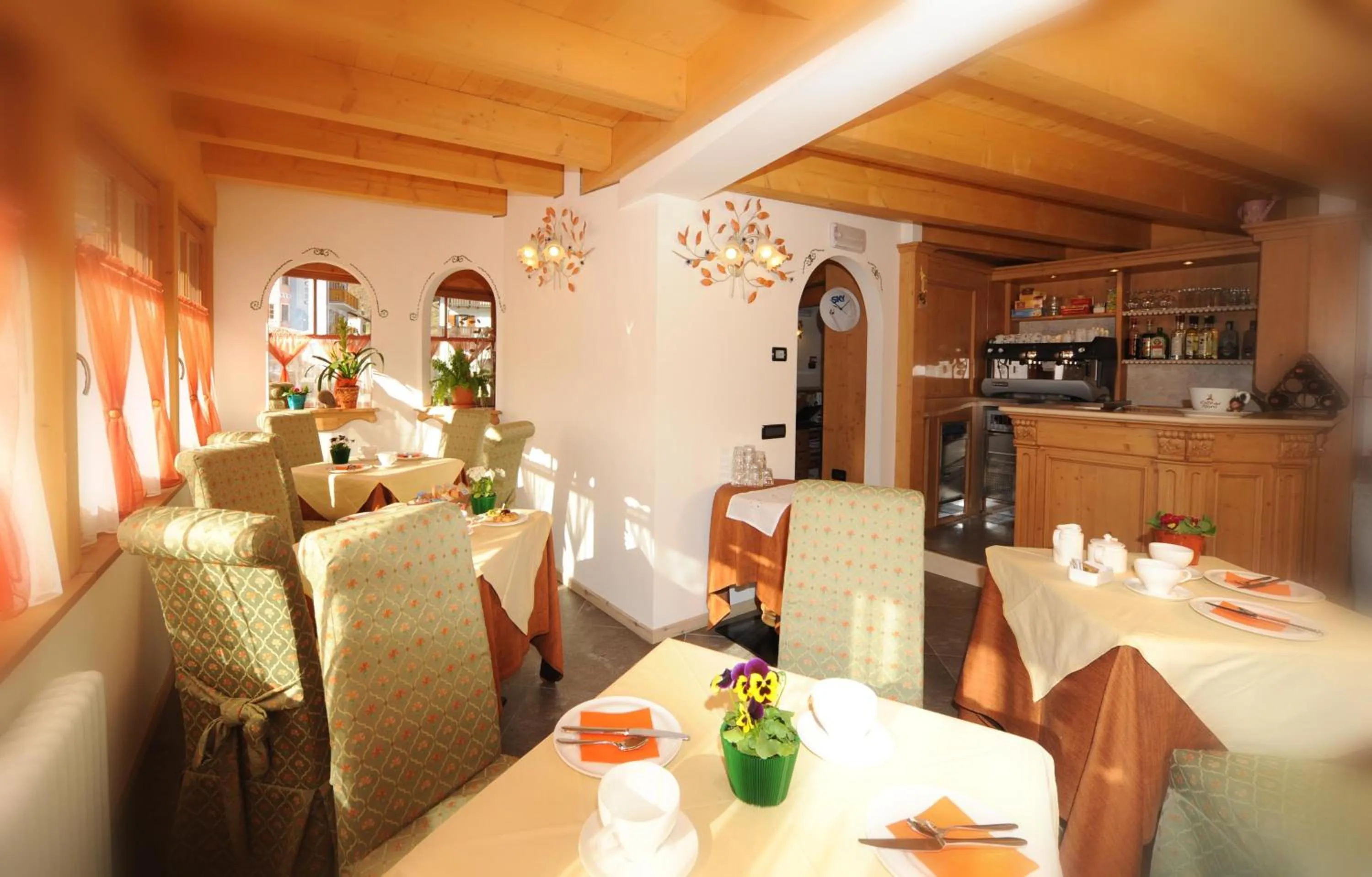 Lounge or bar in Residence Garnì Il Giglio