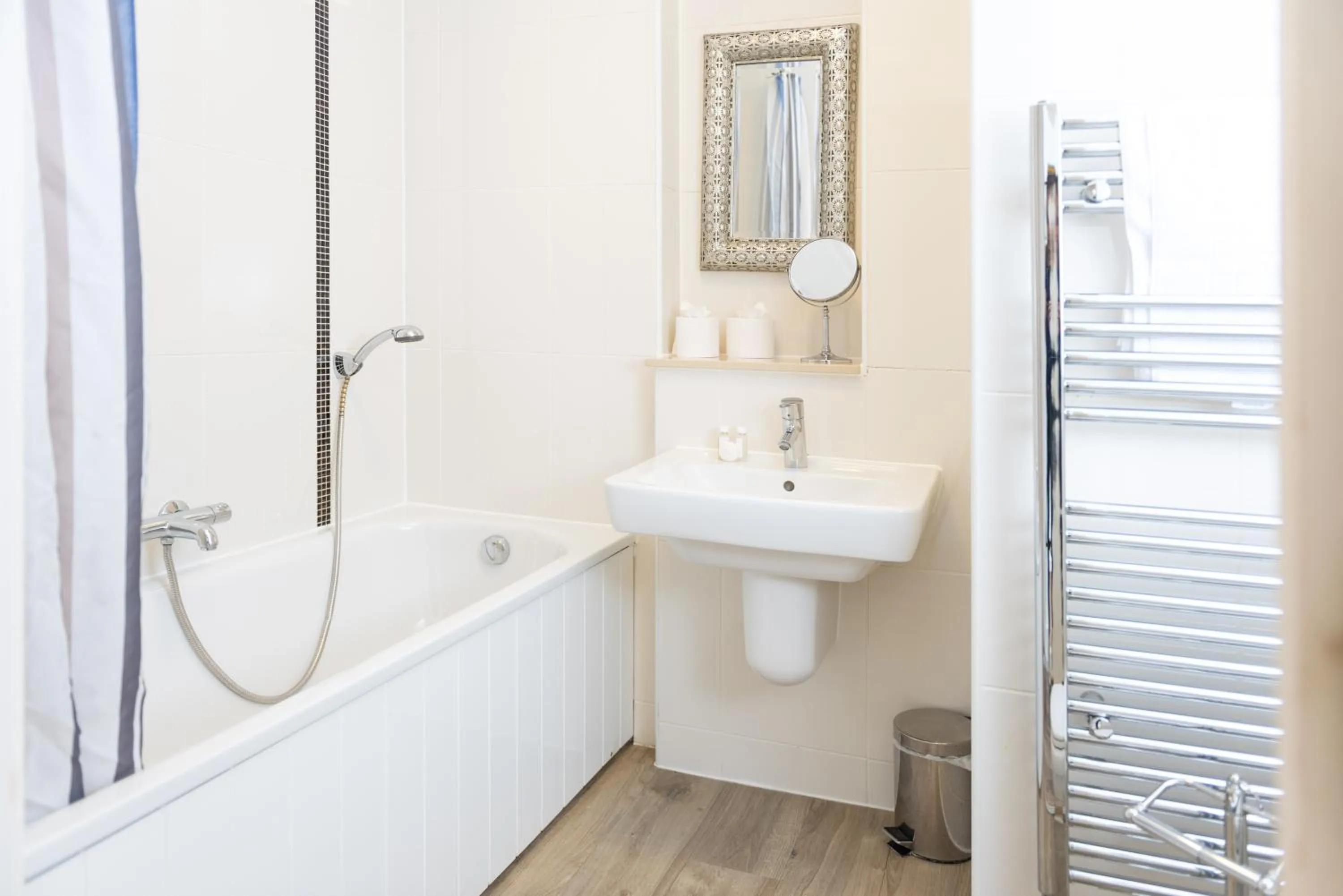 Bathroom in City Stay Apartments - Hub