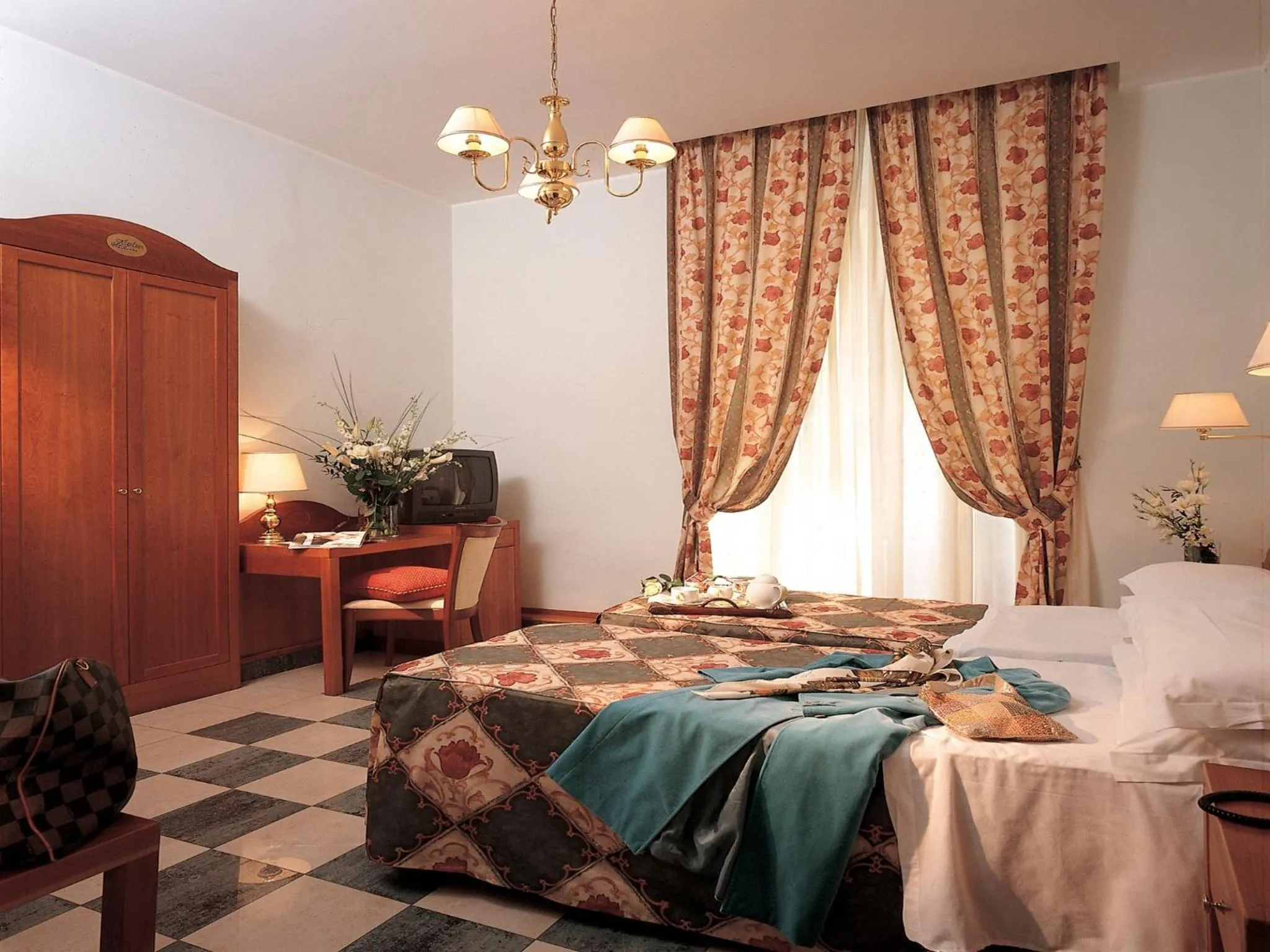 Bedroom, Bed in Hotel Aberdeen