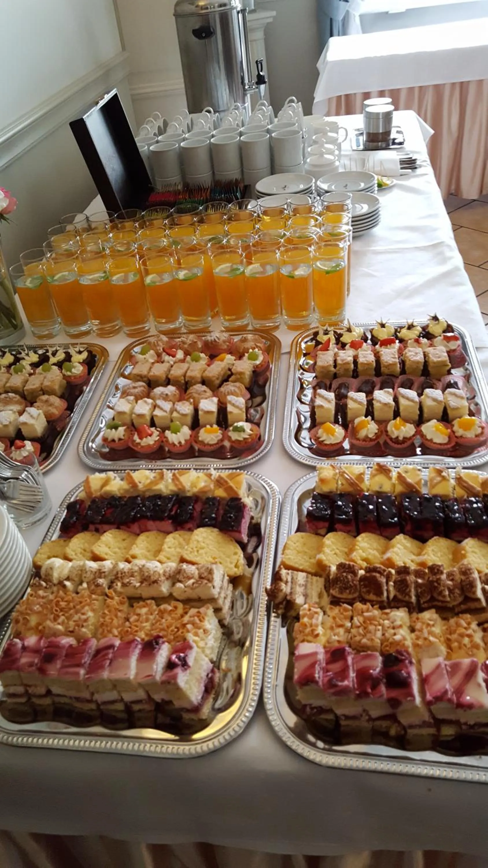 Food and drinks in Hotel Dworek***