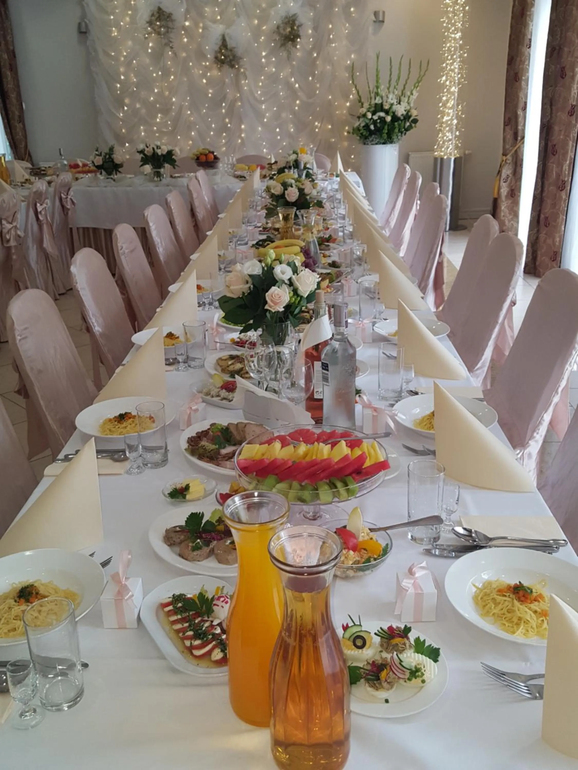 Food and drinks in Hotel Dworek***