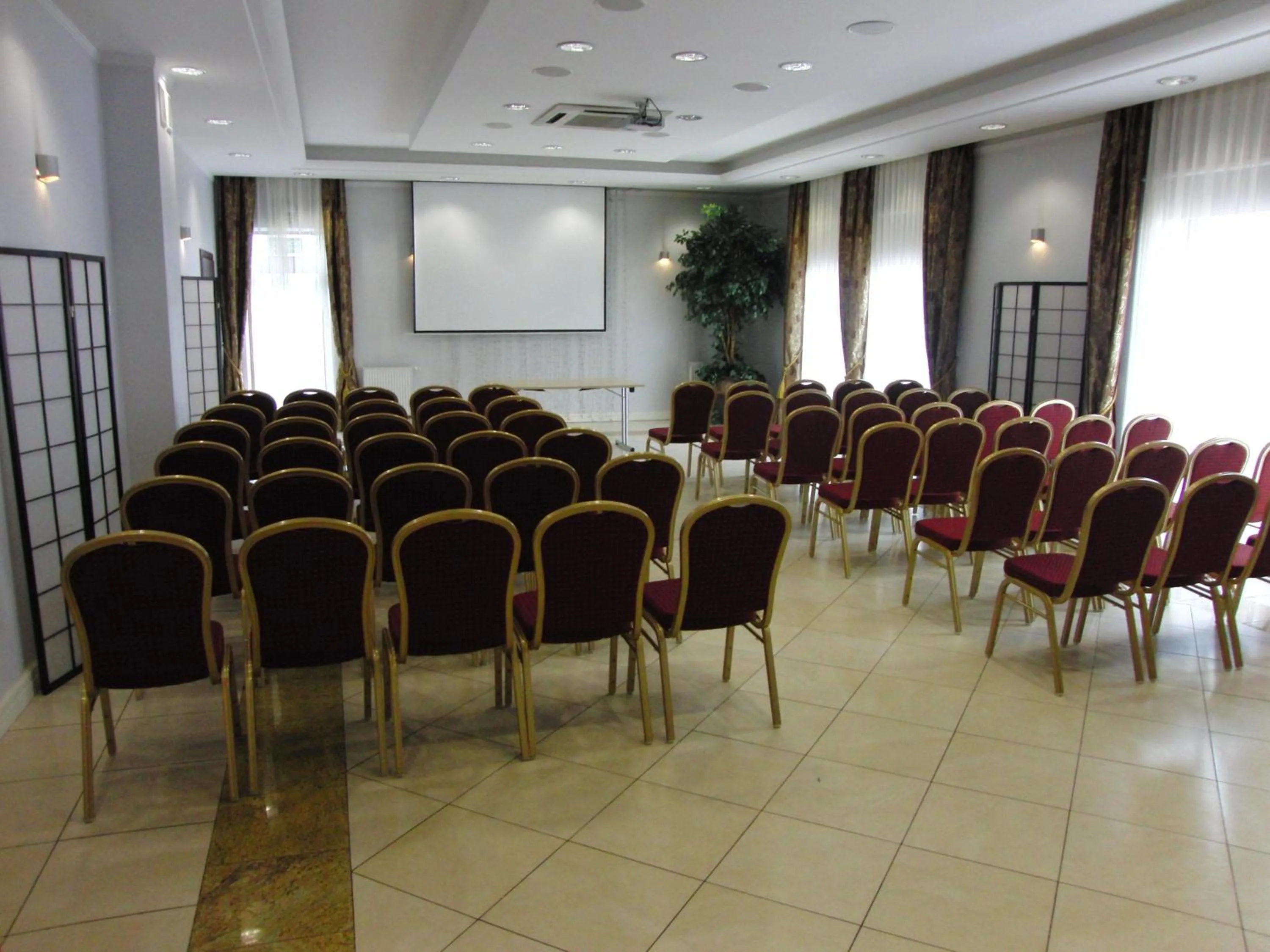 Meeting/conference room in Hotel Dworek***