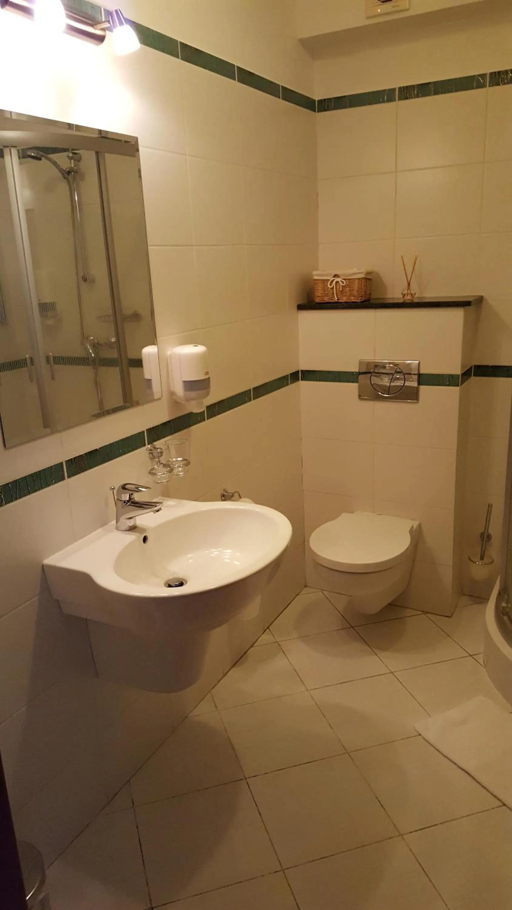 Toilet in Hotel Dworek***