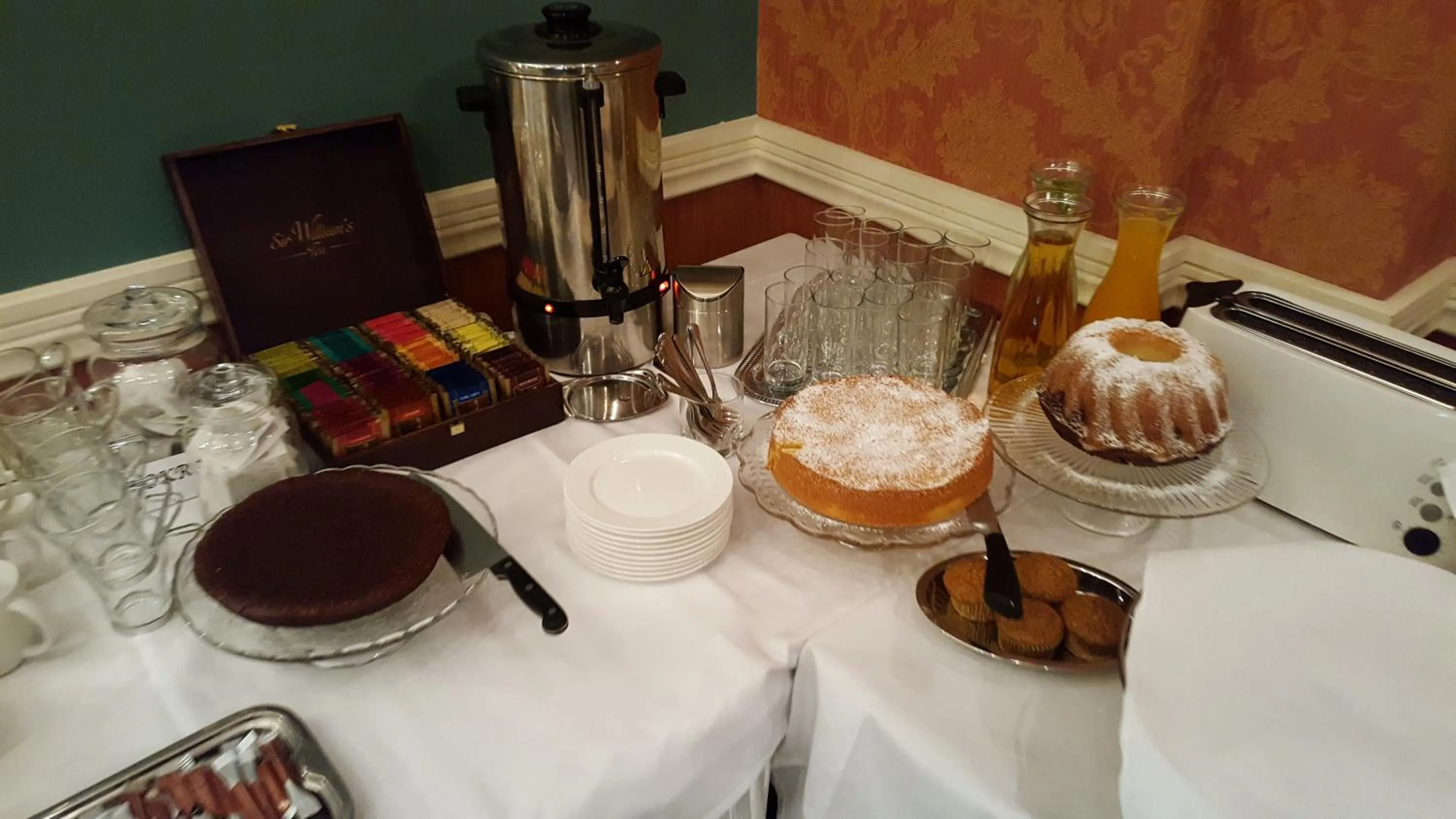 Coffee/tea facilities in Hotel Dworek***