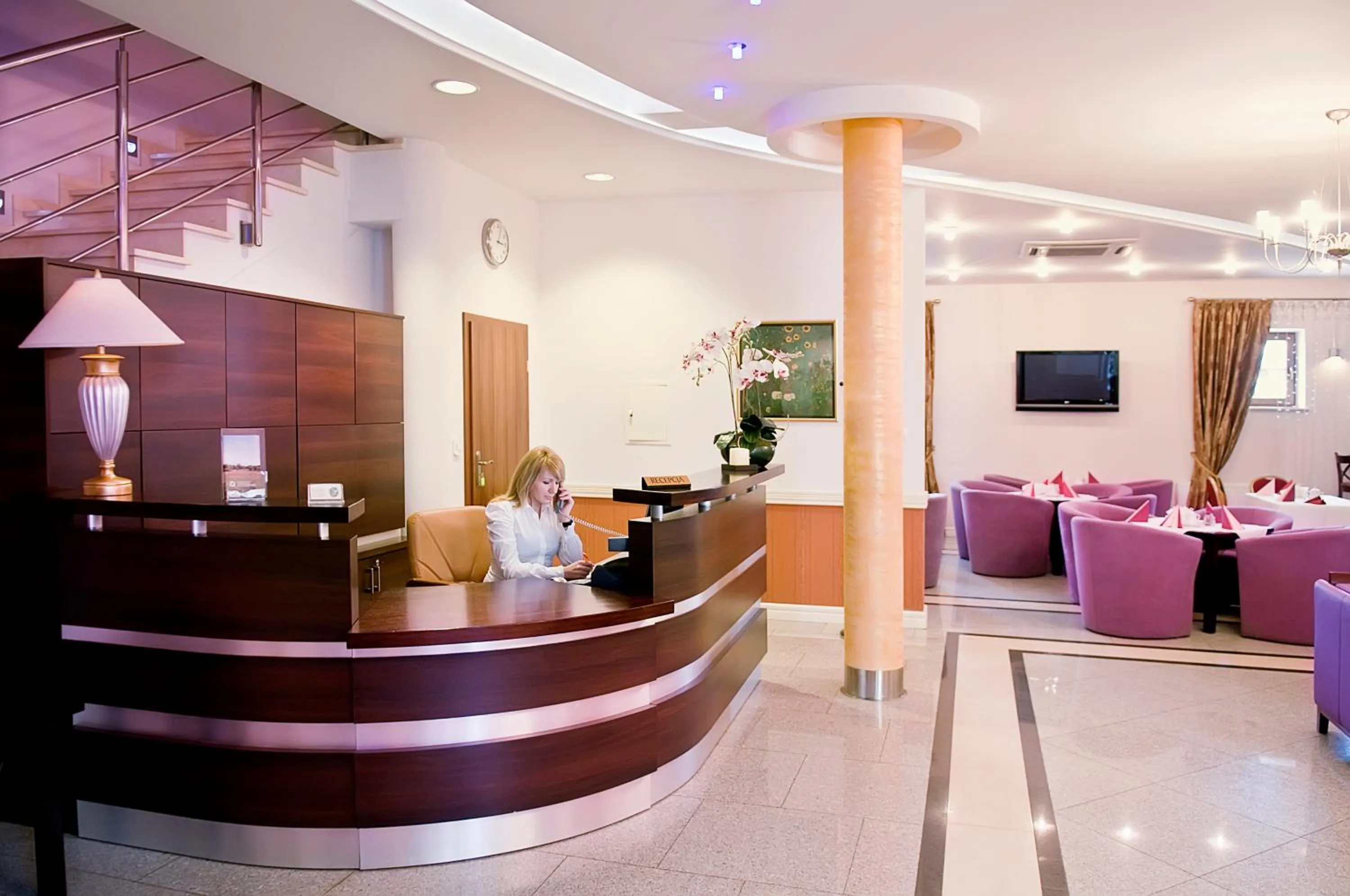 Lobby or reception in Hotel Dworek***