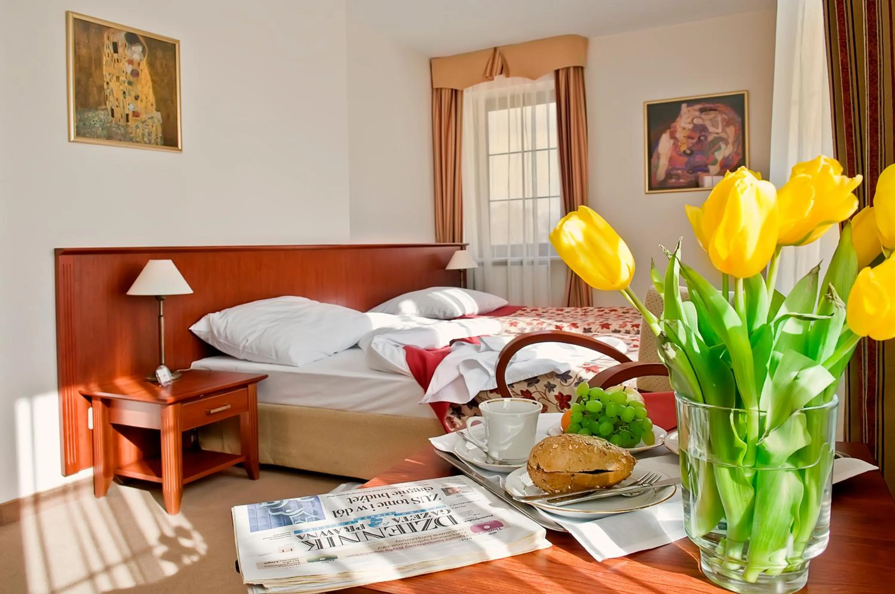 Bed in Hotel Dworek***