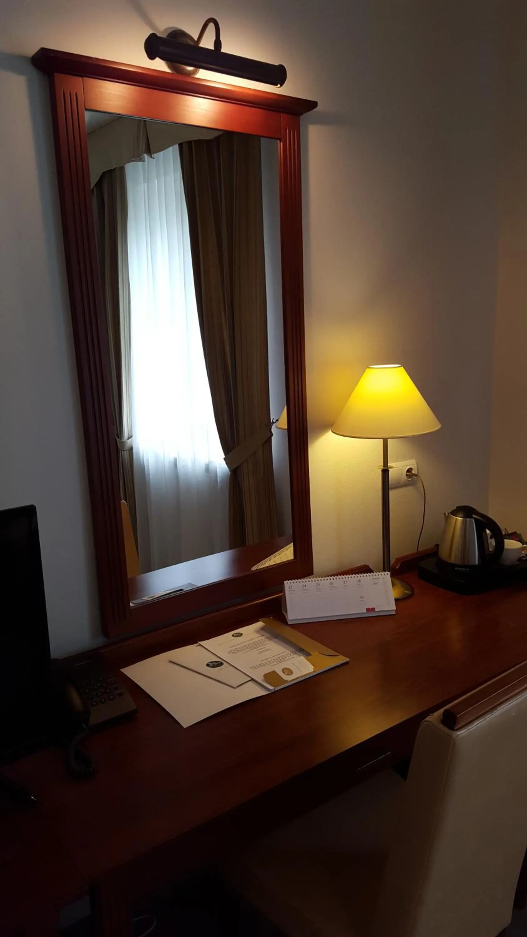 hair dresser in Hotel Dworek***