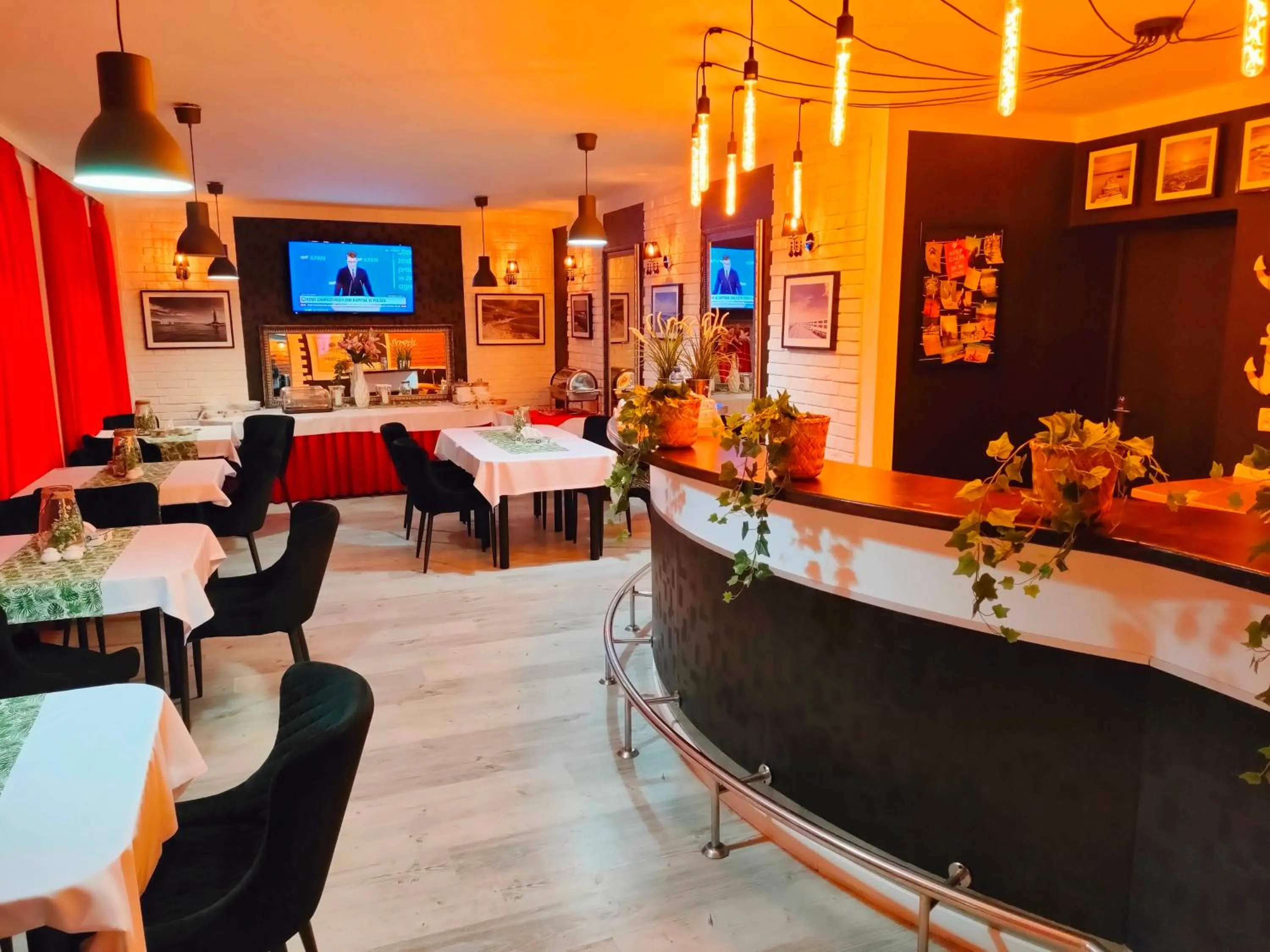 Lounge or bar in Great Polonia Beach & Molo