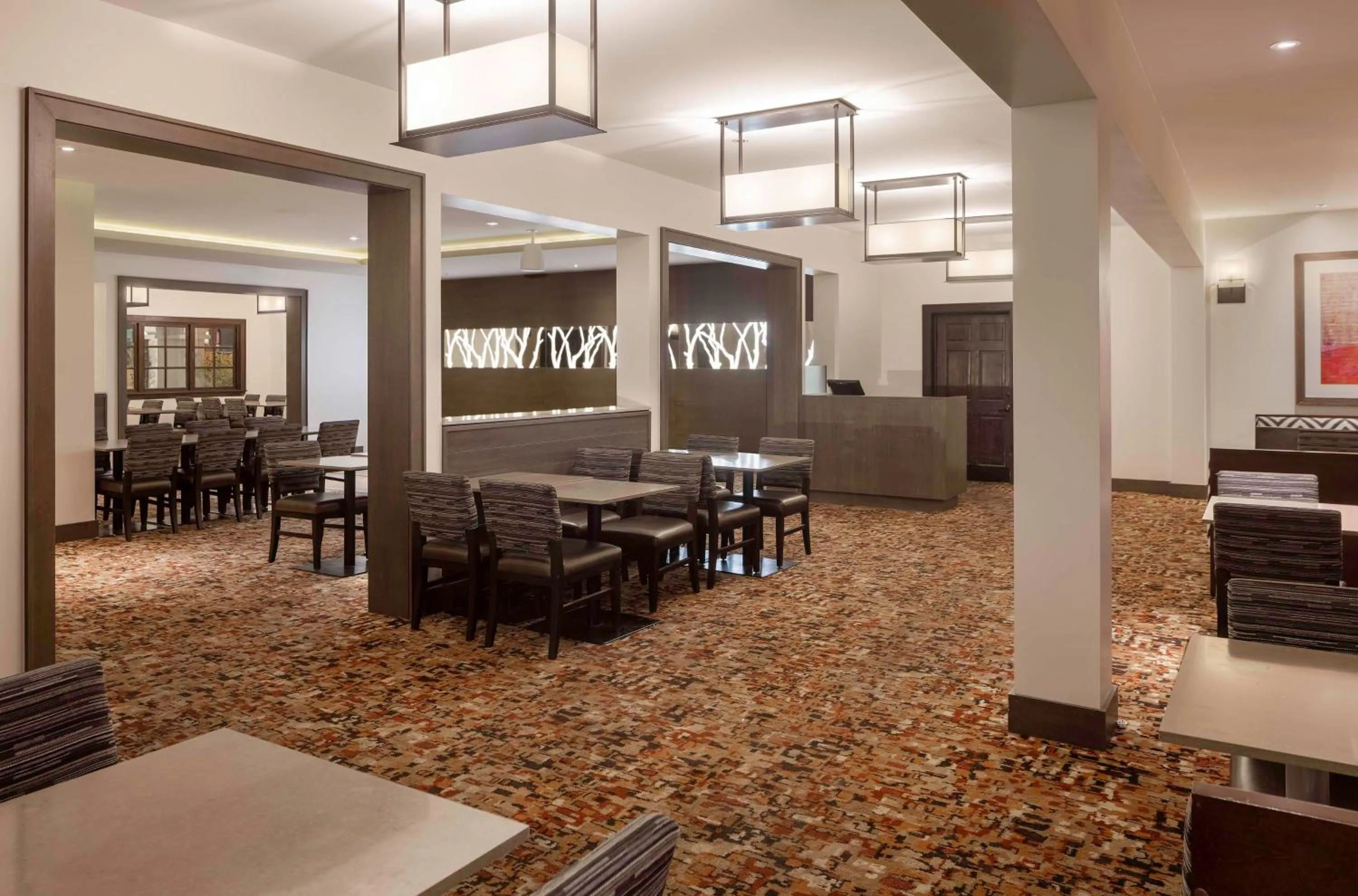 Restaurant/places to eat in Embassy Suites by Hilton Palm Desert