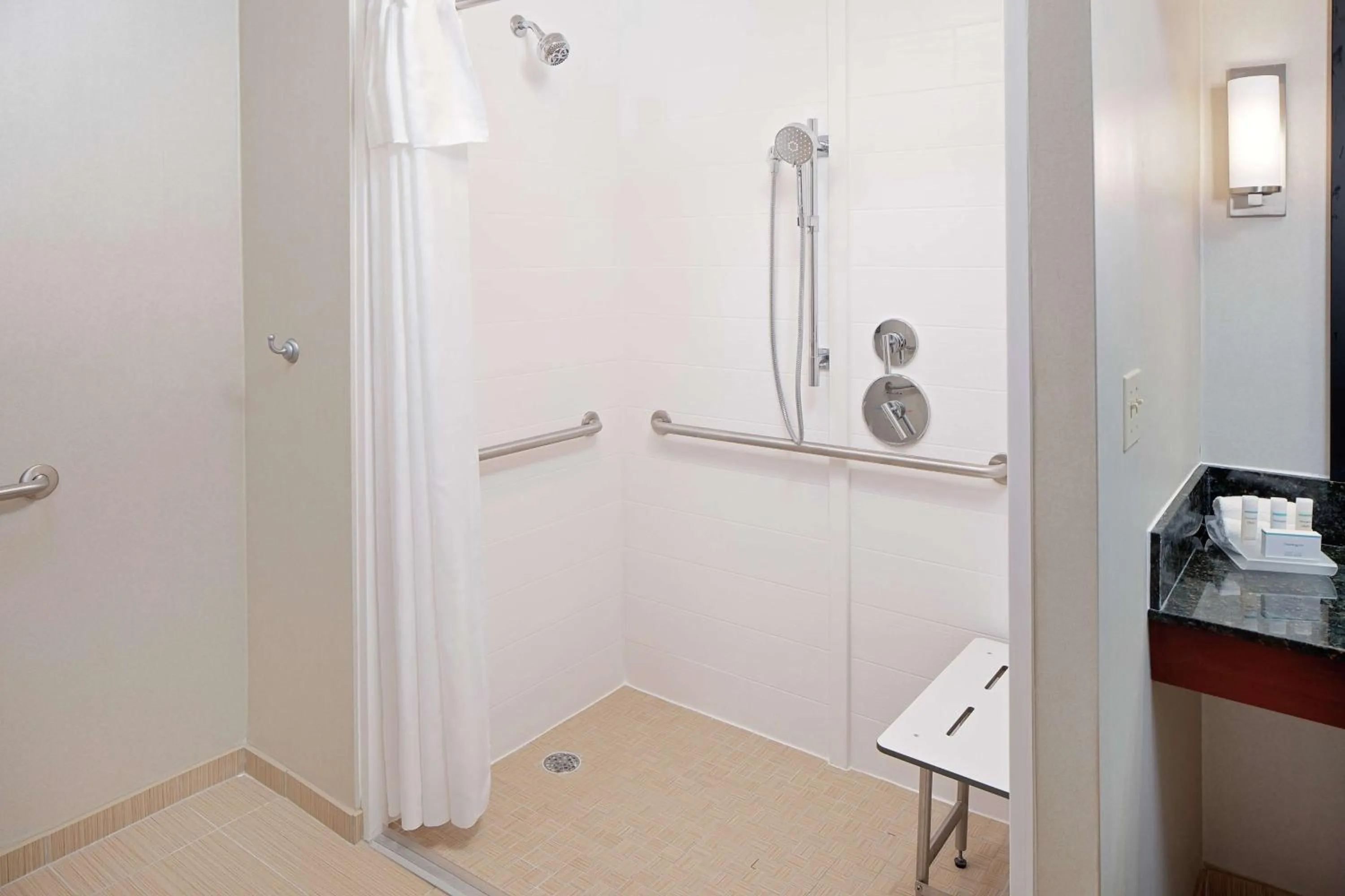 Shower in Homewood Suites by Hilton Hartford-Farmington
