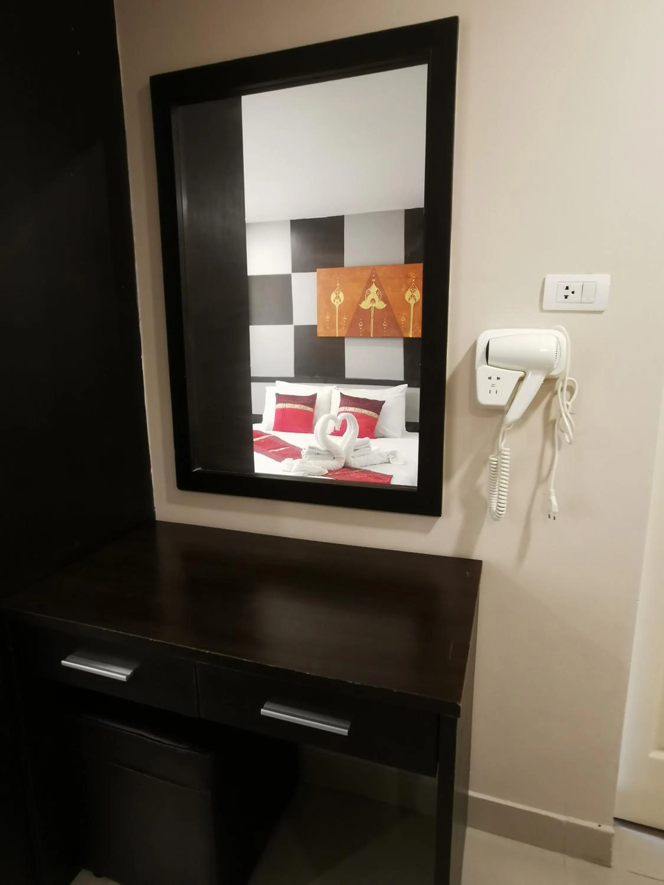 Photo of the whole room in Regent Suvarnabhumi Hotel