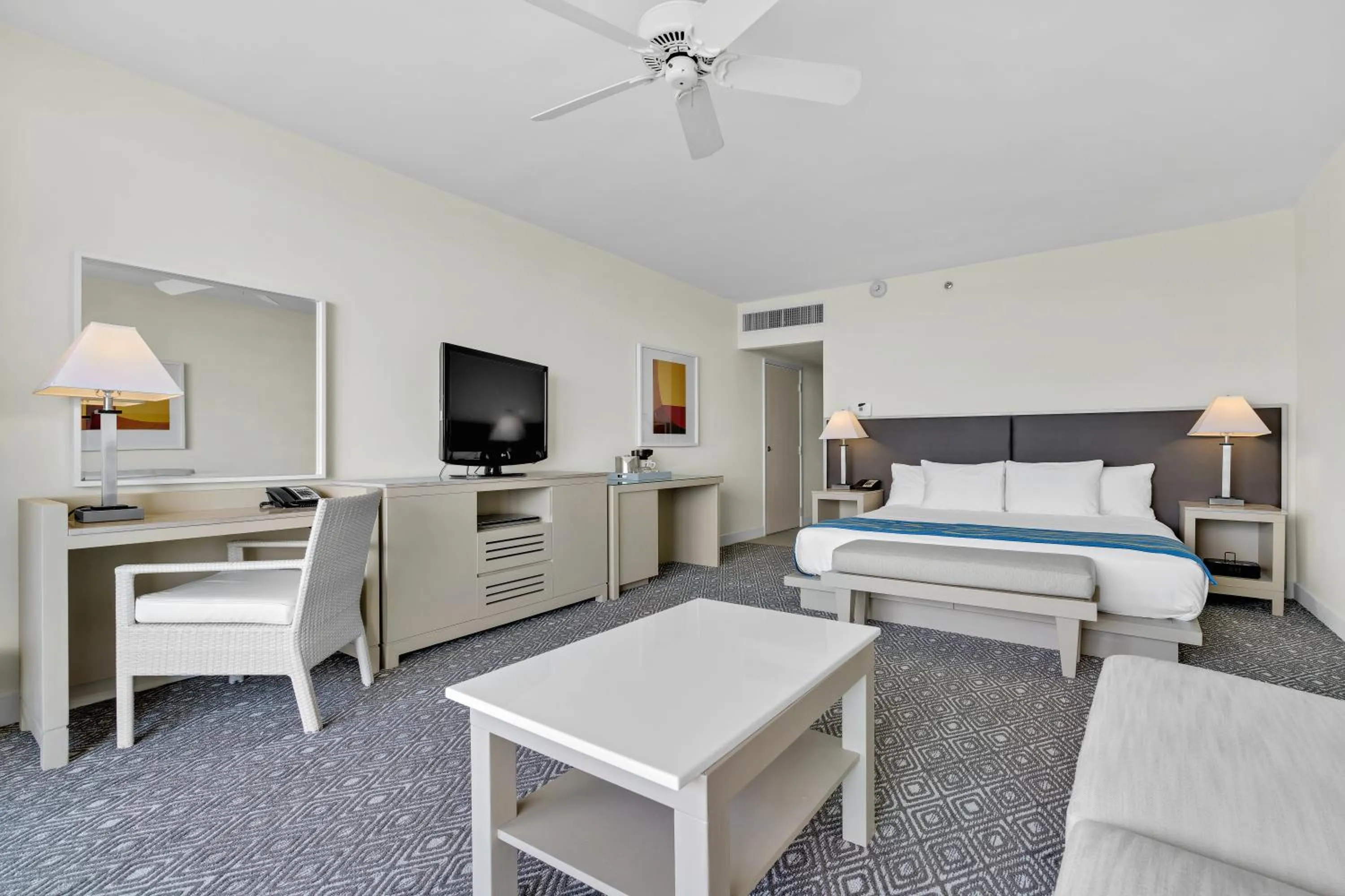 Photo of the whole room, Bed in El Conquistador Resort - Puerto Rico