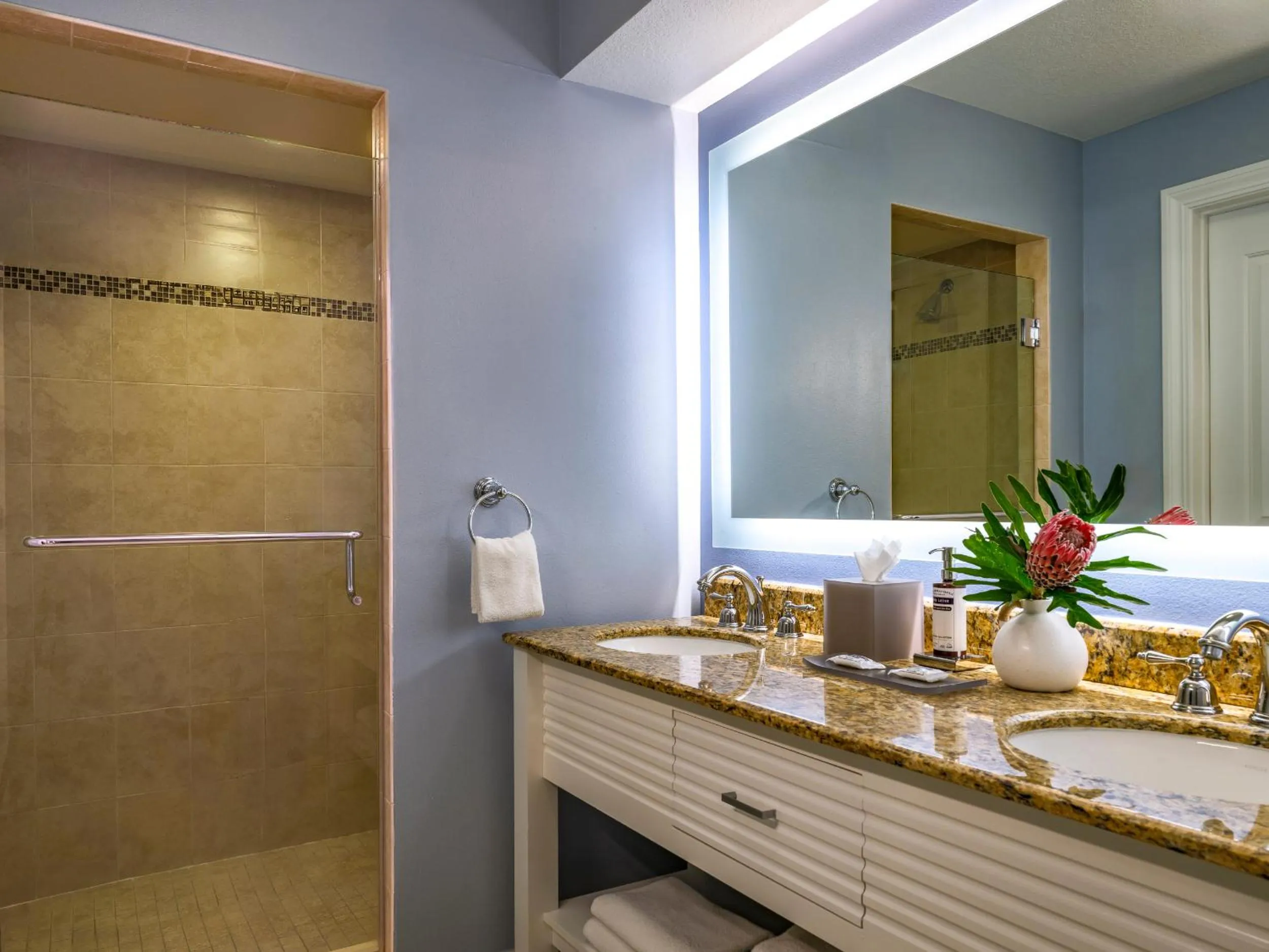 Shower in Hyatt Regency Clearwater Beach Resort & Spa