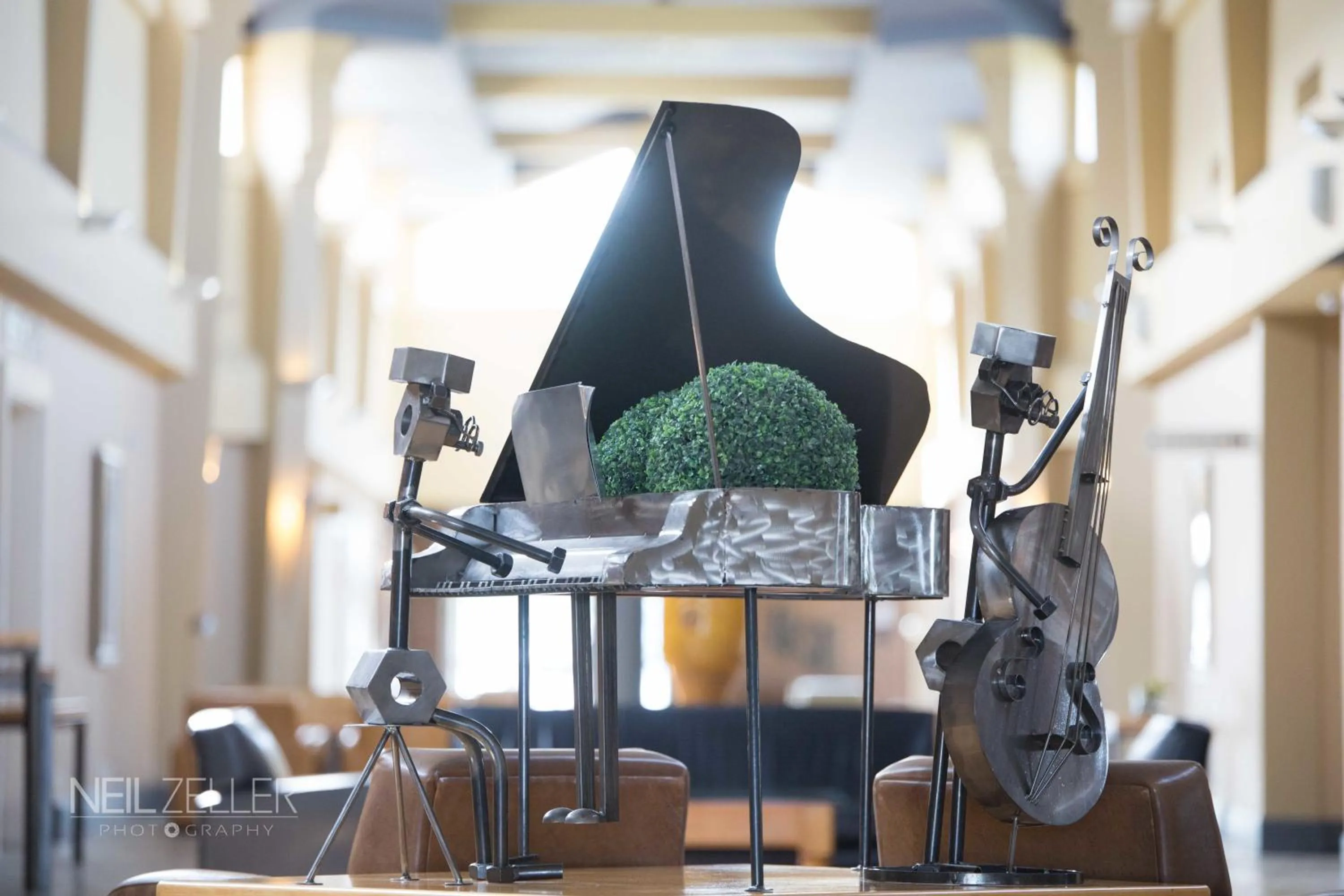 Lobby or reception in Royal Hotel Edmonton Airport Trademark Collection By Wyndham