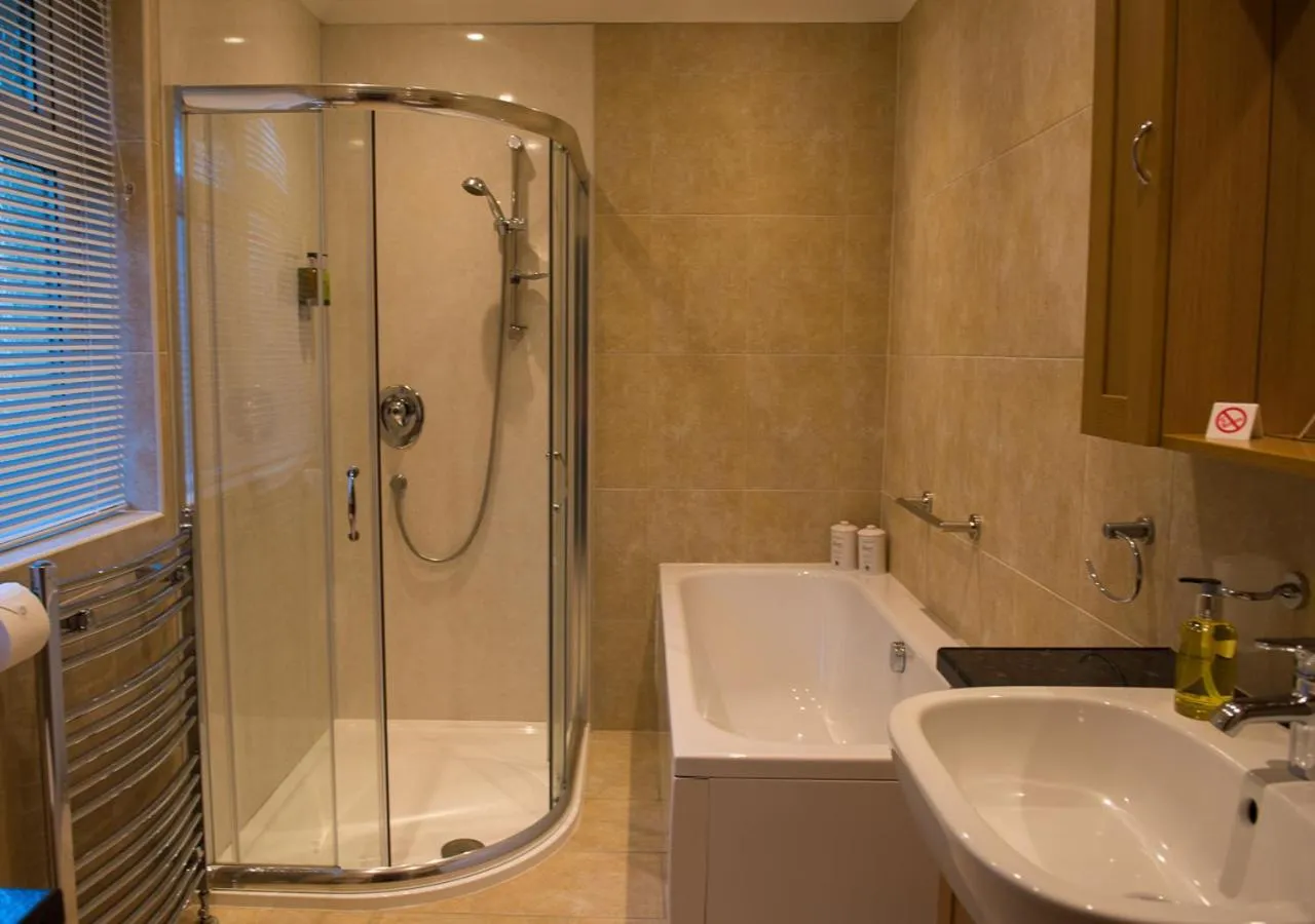 Bathroom in The Roses B&B