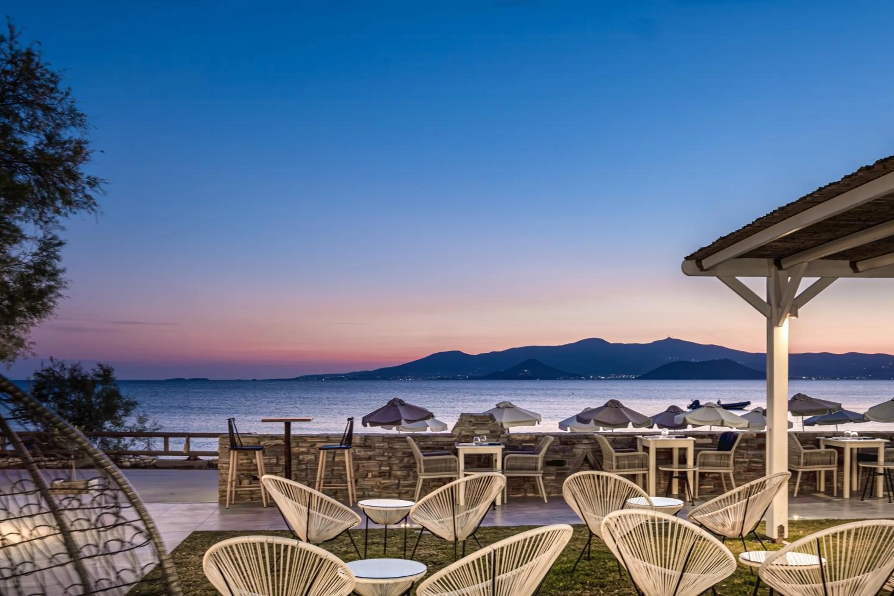 Restaurant/places to eat in Liana Beach Hotel & Spa