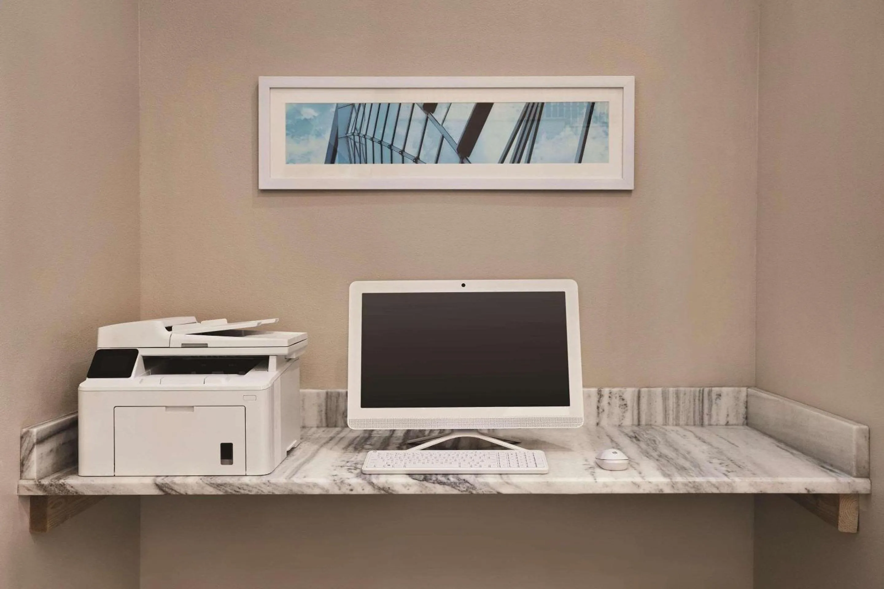 Business facilities in Country Inn & Suites by Radisson, Bowling Green, KY