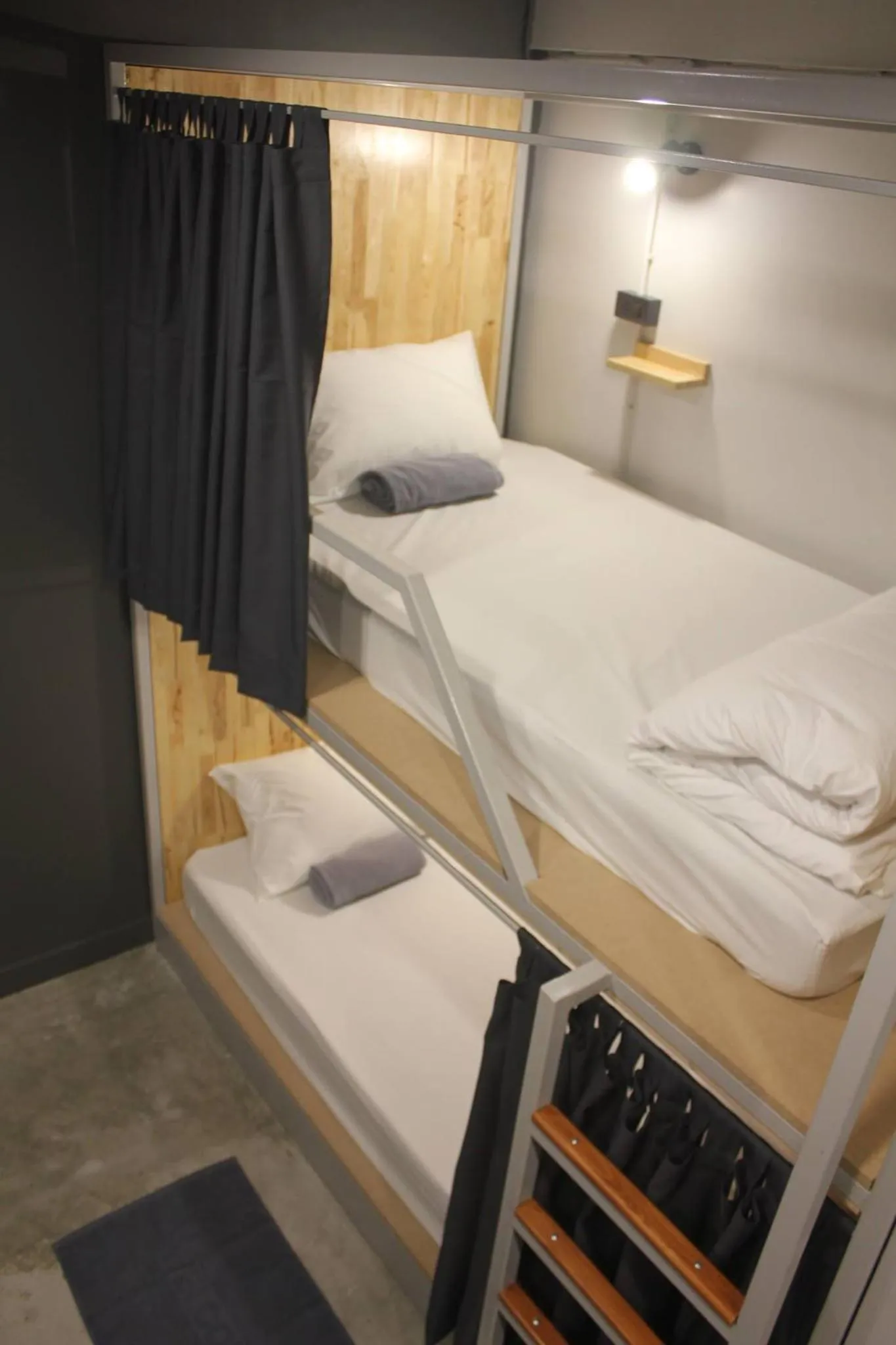 Photo of the whole room, Bed in Ekanek Hostel