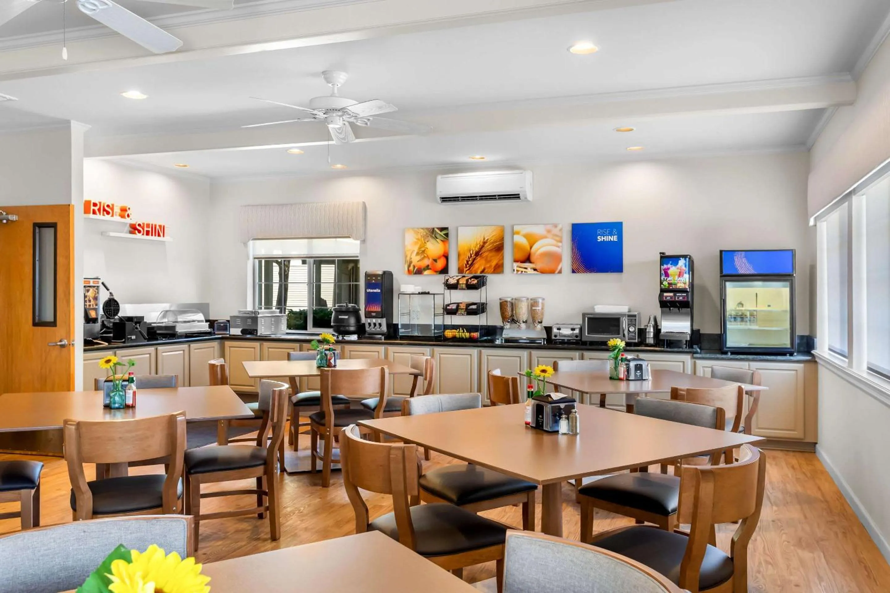 Food in Comfort Inn & Suites Susanville