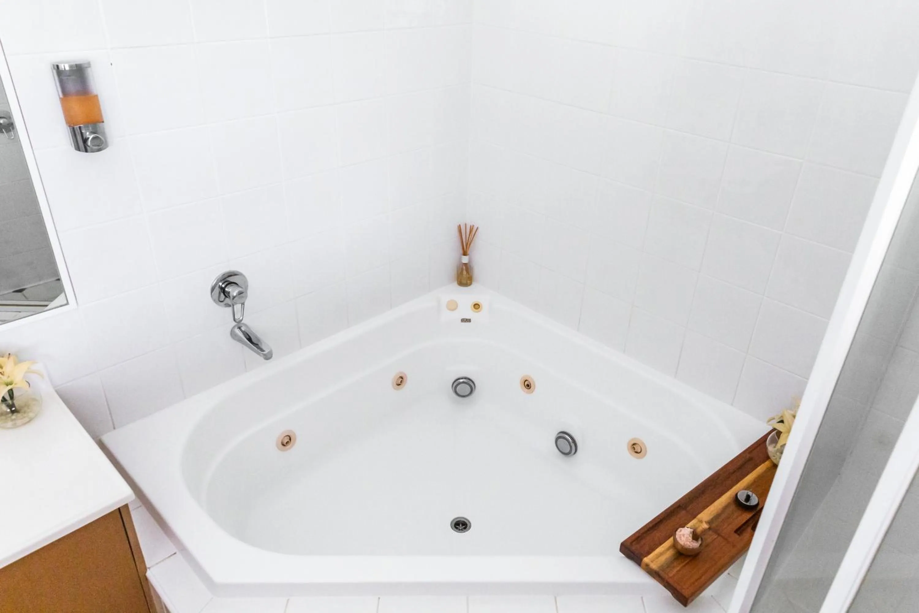 Bathroom in The Bearded Dragon Boutique Hotel