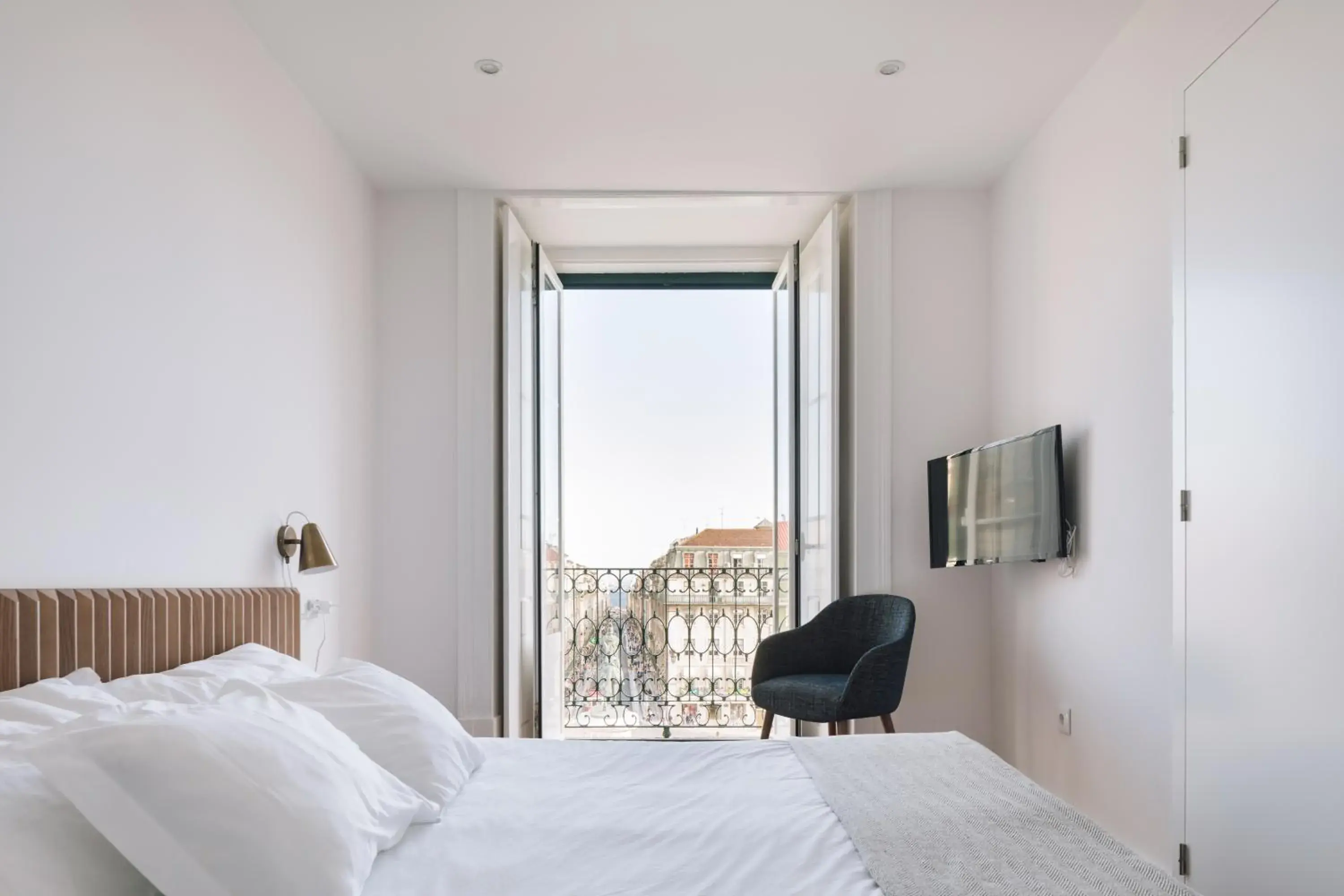 One-Bedroom Apartment with City View in The Visionaire Apartments One-Bedroom Apartment with City View in The Visionaire Apartments