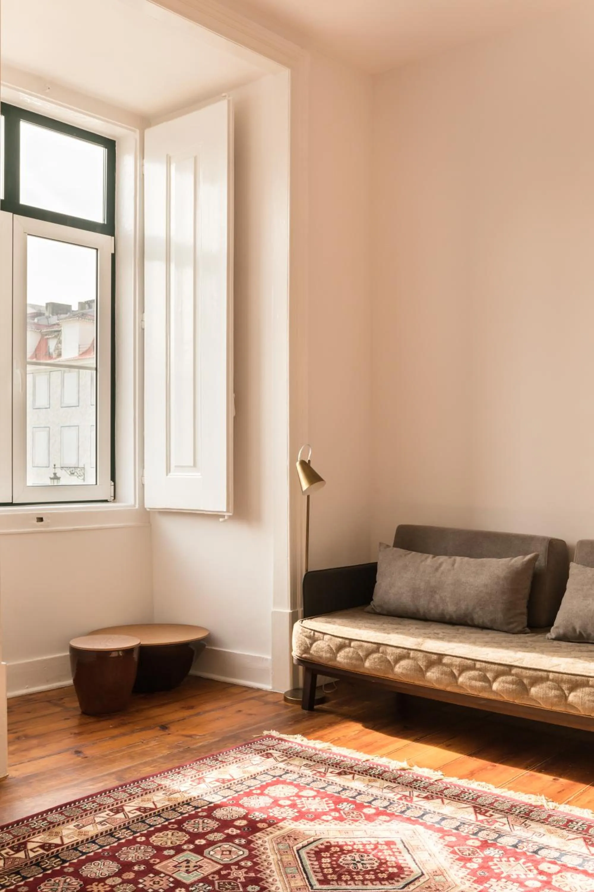 Living room, Bed in The Visionaire Apartments