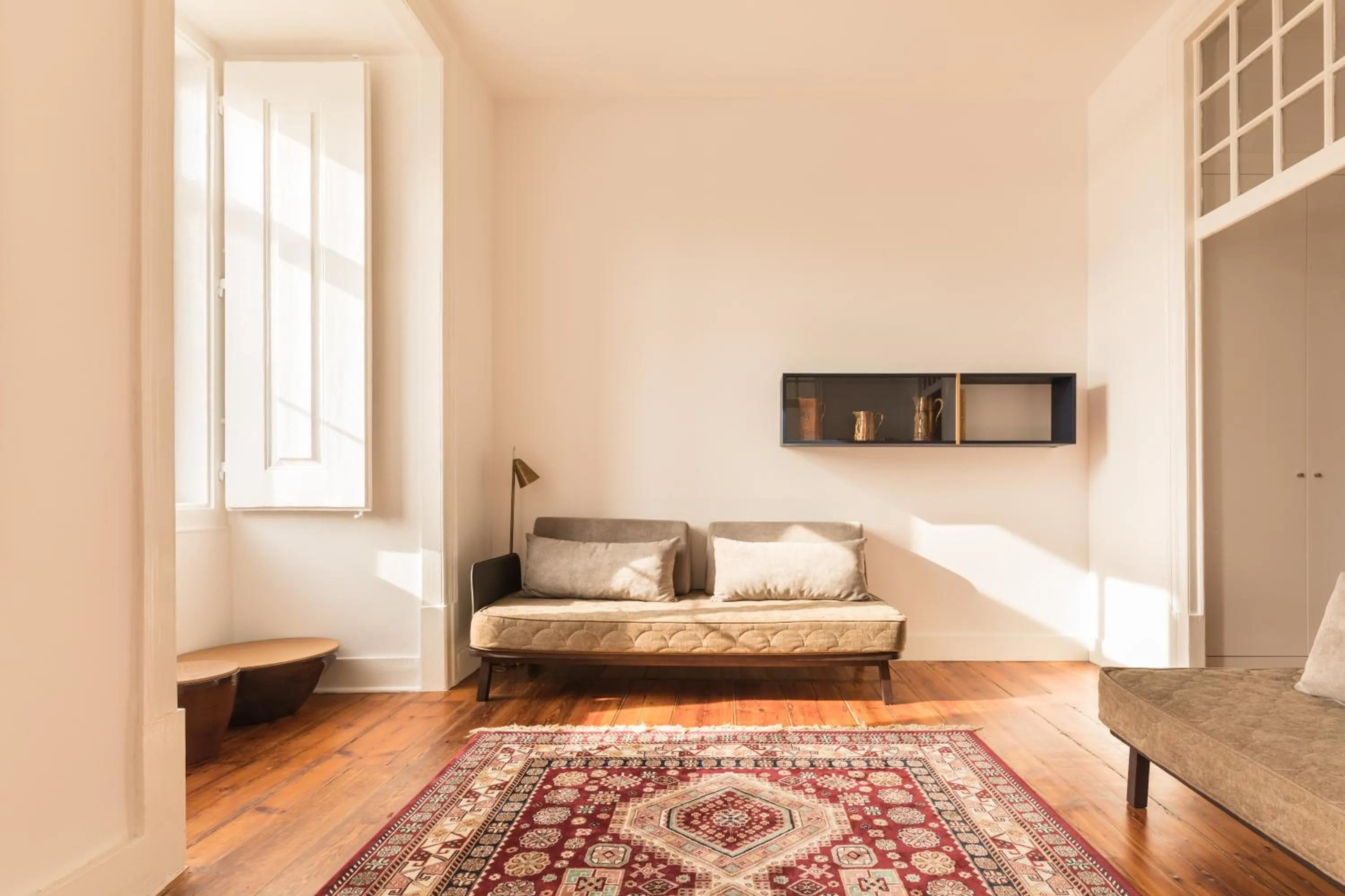 Living room, Bed in The Visionaire Apartments