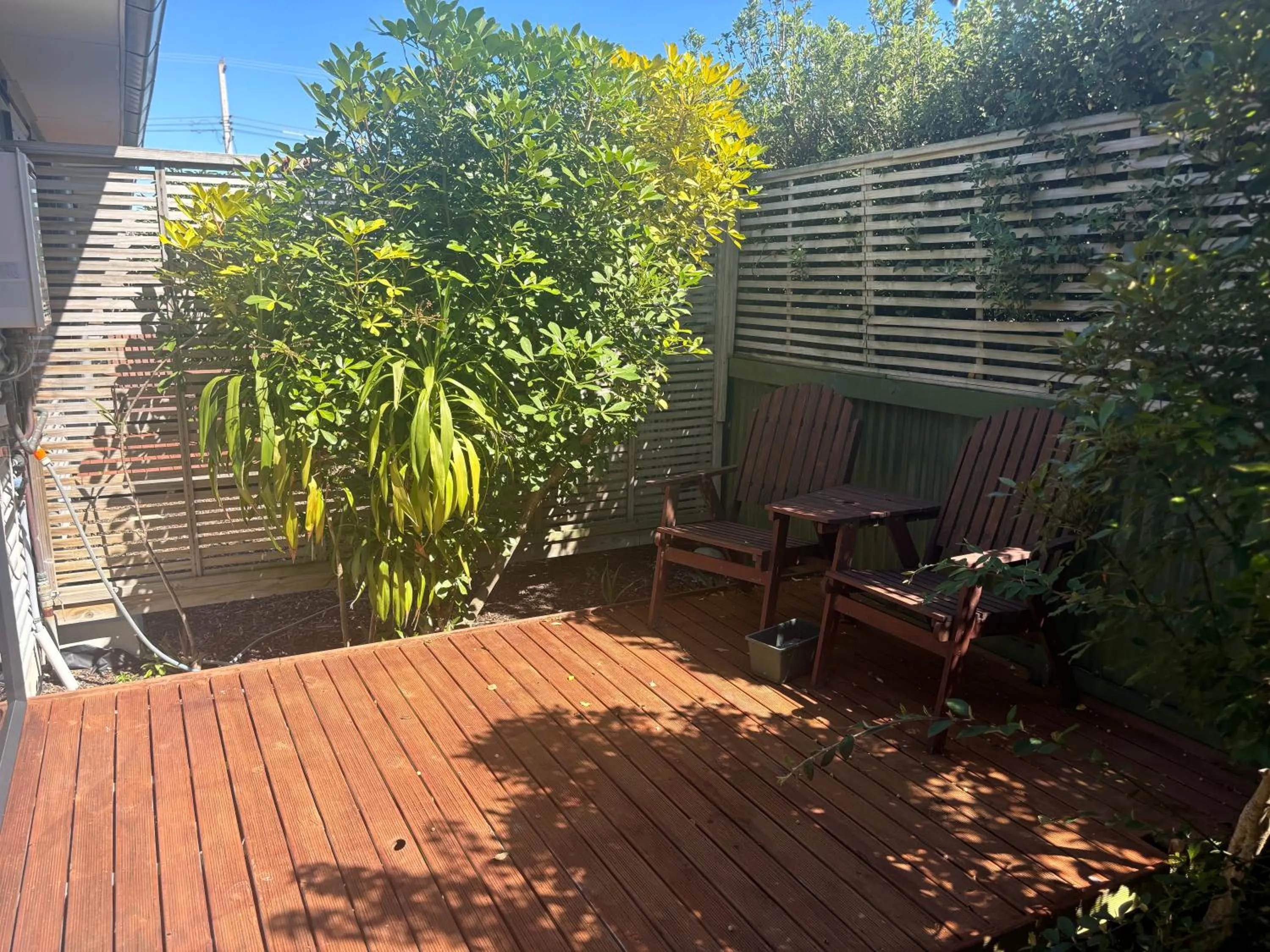 Patio in The Rocks Motel