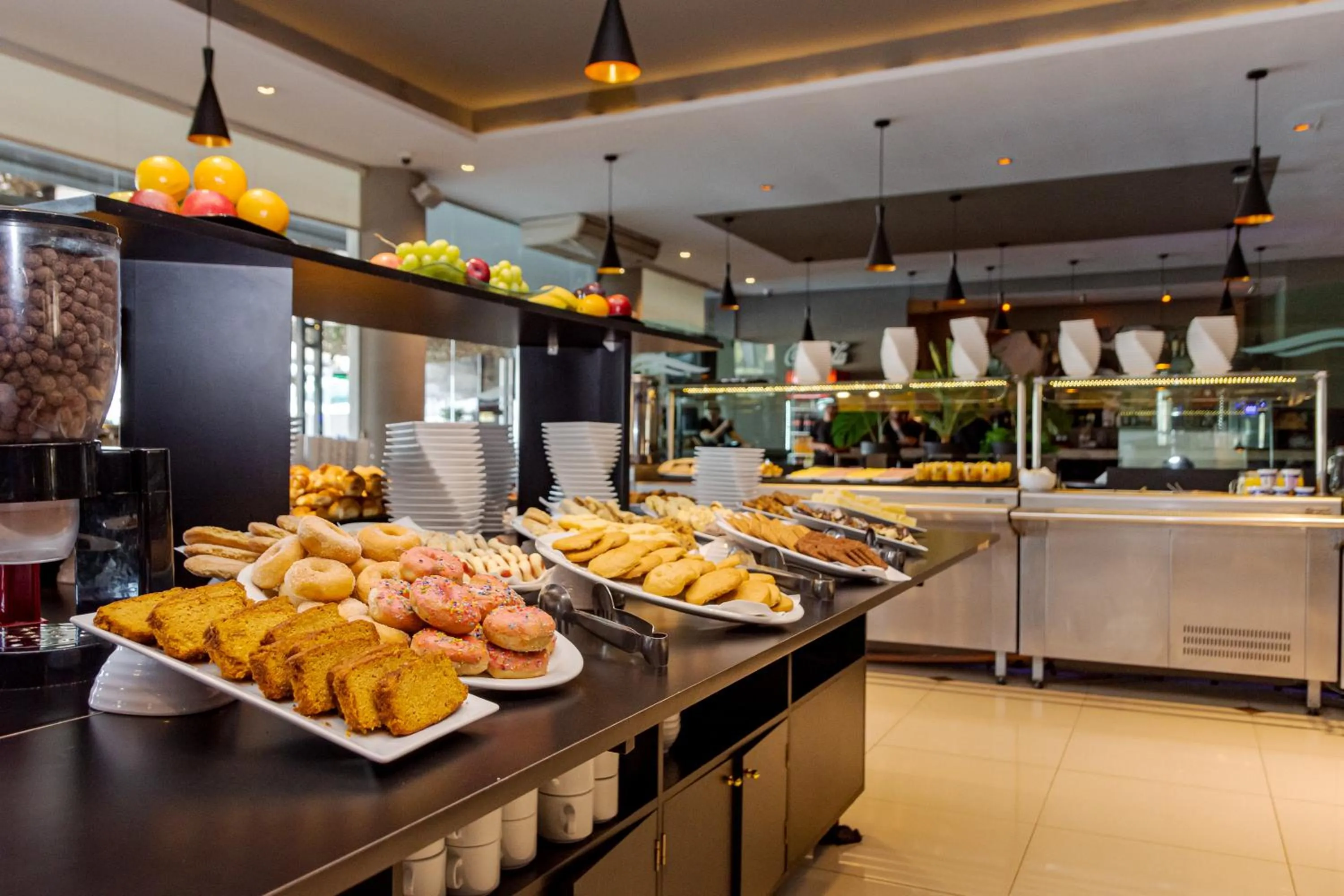 Buffet breakfast in Eleton Resort & Spa