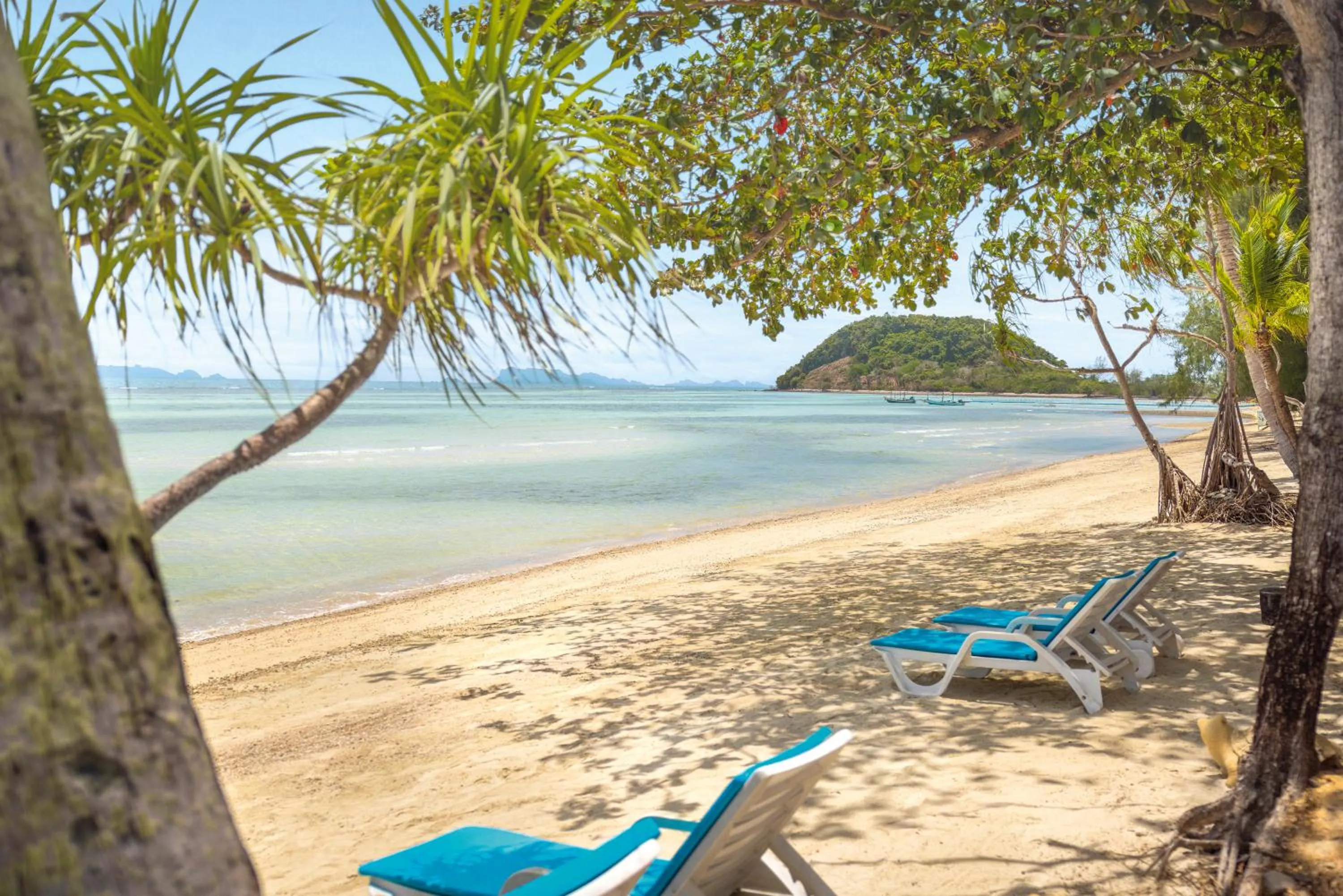 Nearby landmark in TUI BLUE The Passage Samui Pool Villas with Private Beach Resort