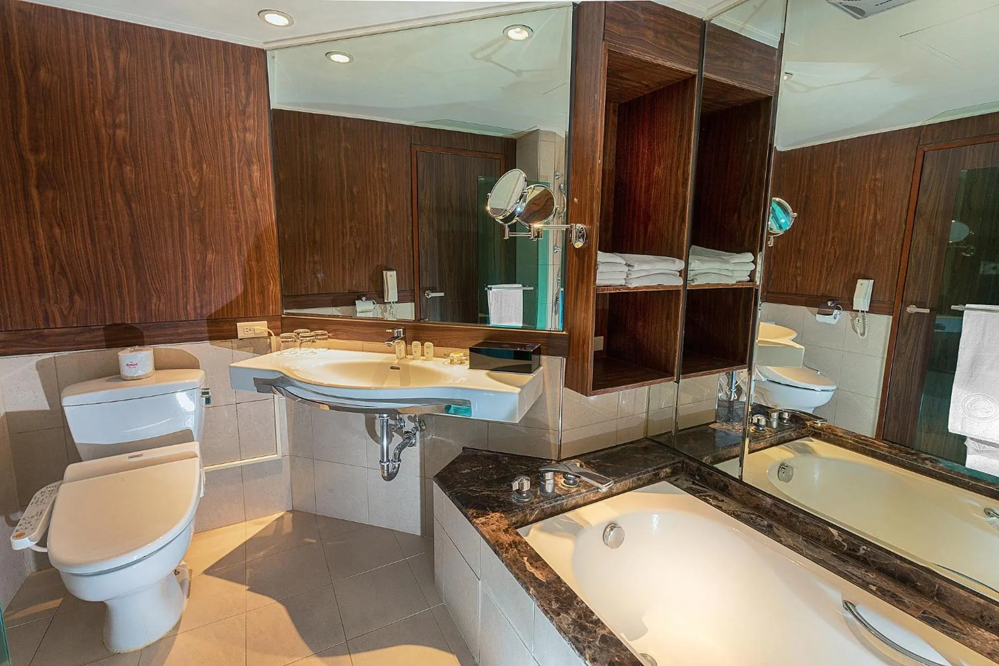 Bathroom in Howard Plaza Hotel Hsinchu